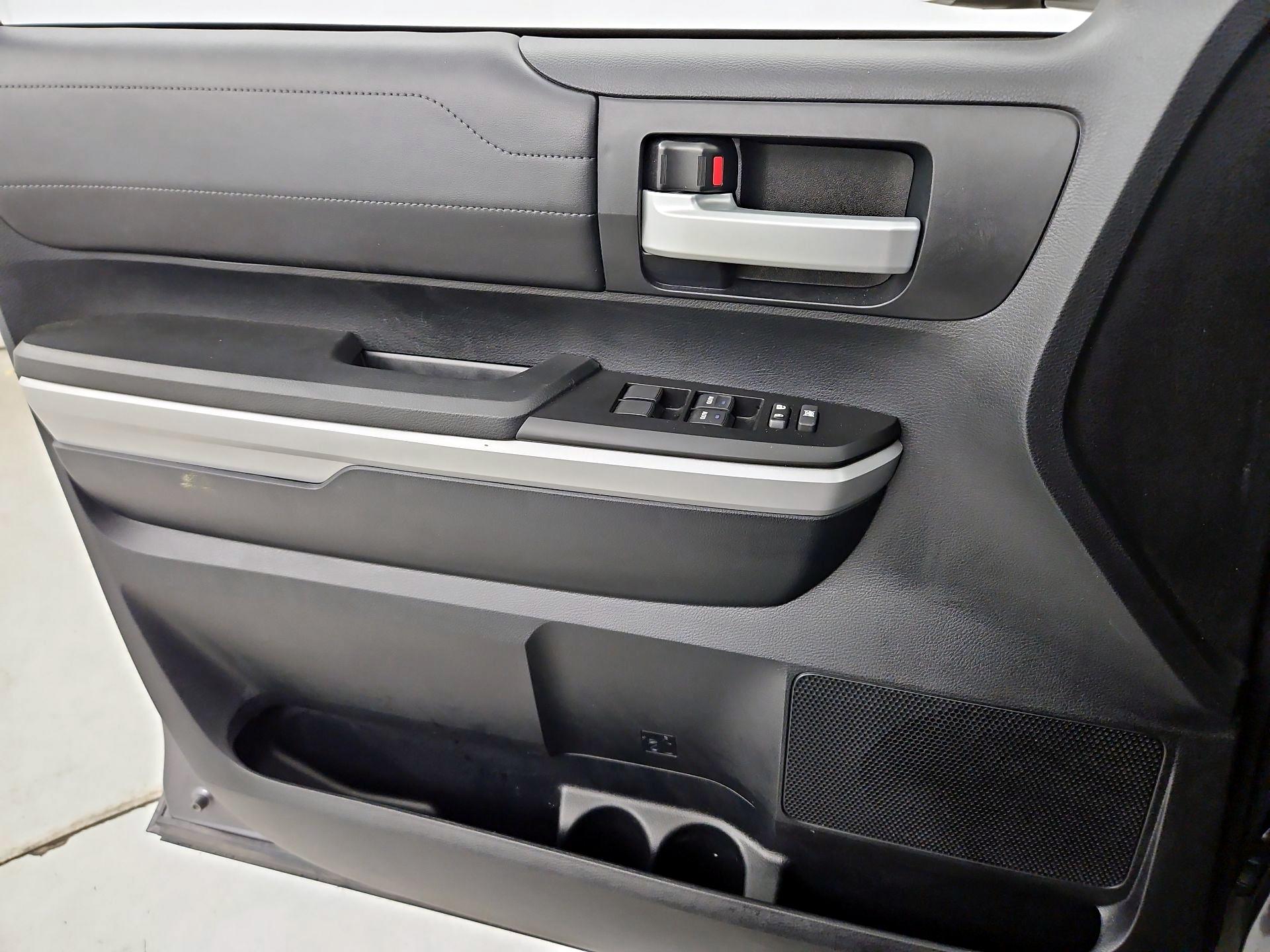 Thumbnail: 2019 Toyota Tundra - 12