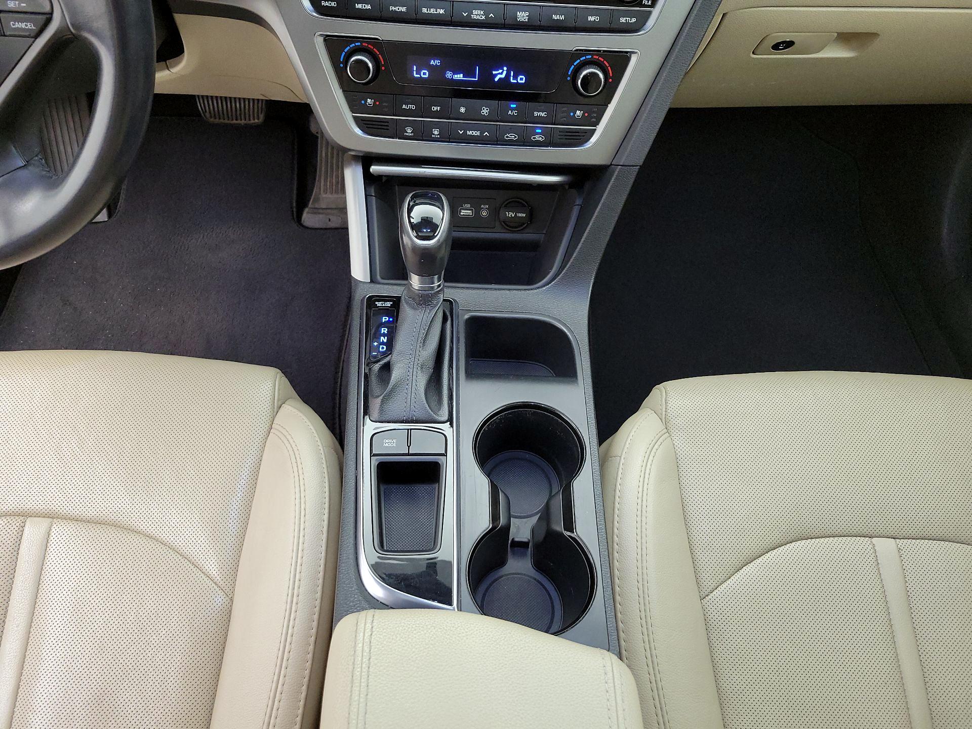 Thumbnail: 2017 Hyundai Sonata - 18
