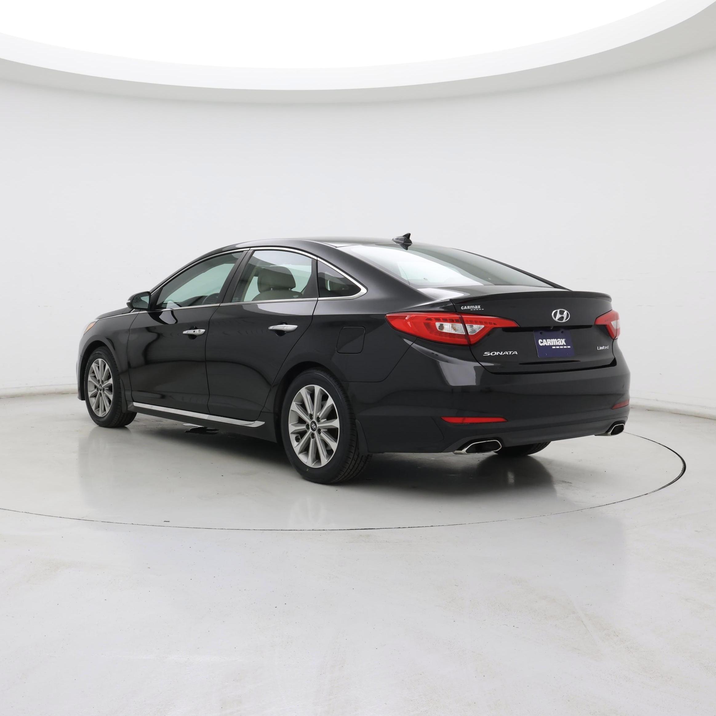 Thumbnail: 2017 Hyundai Sonata - 2