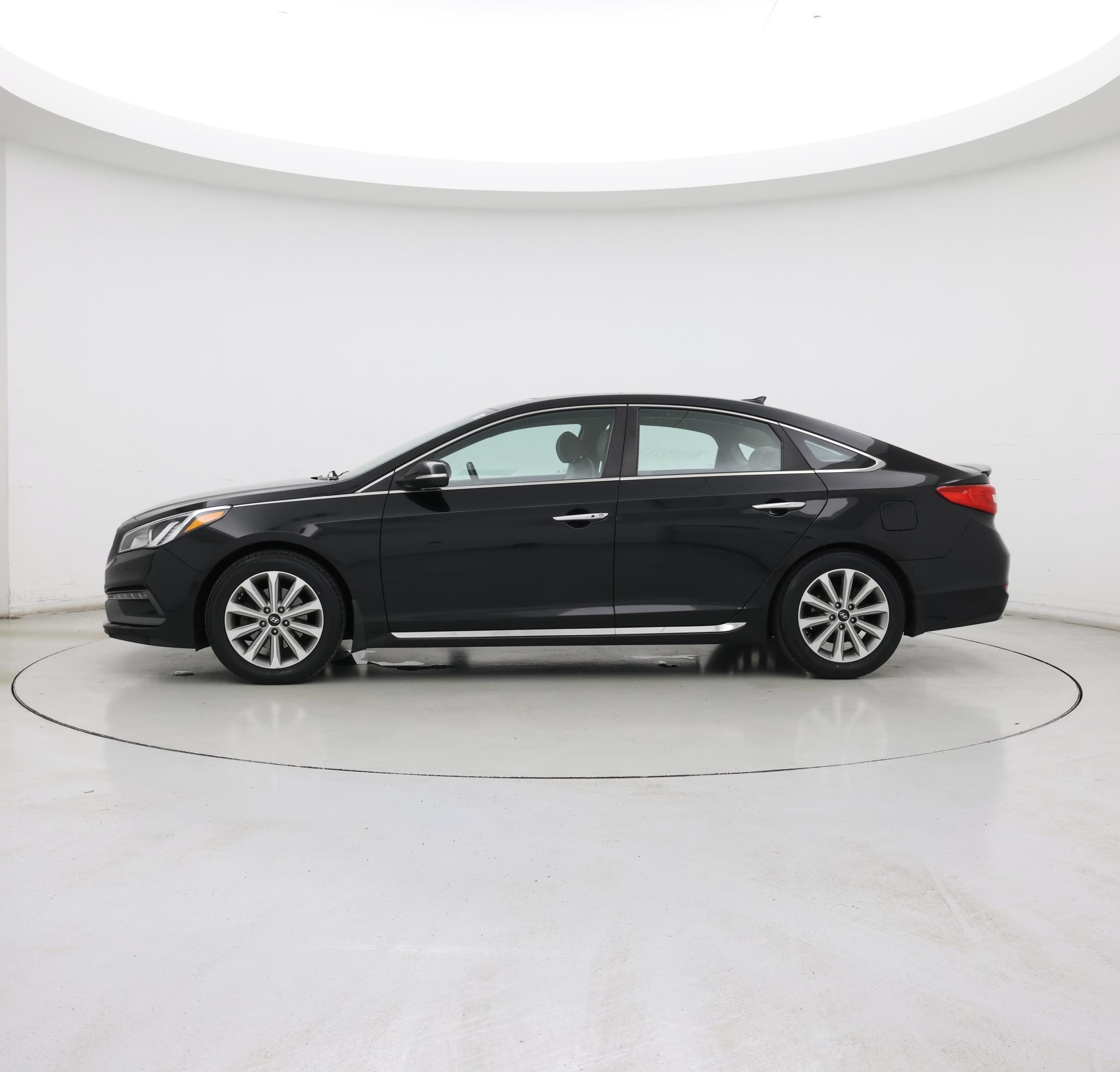 Thumbnail: 2017 Hyundai Sonata - 3