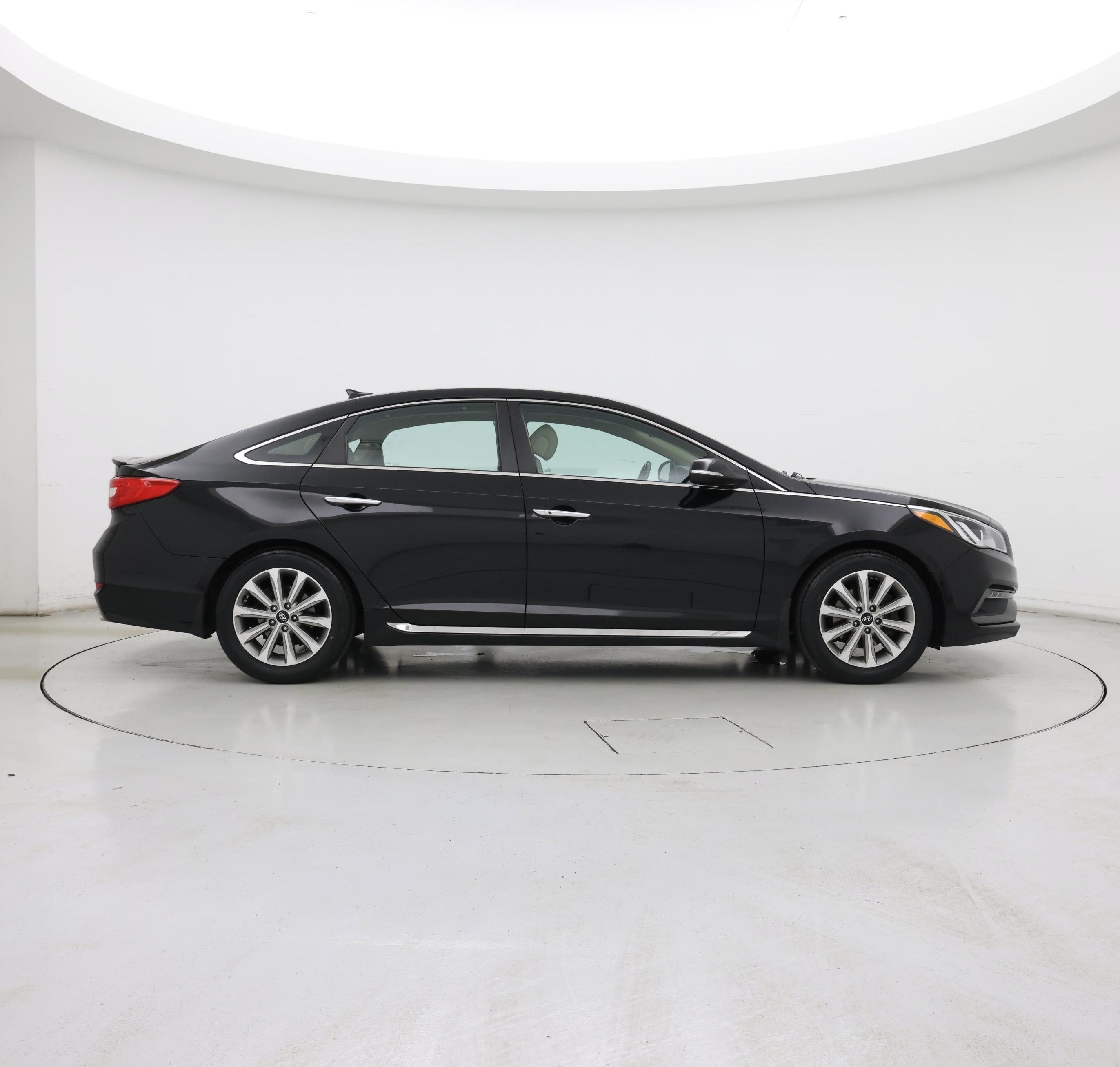 Thumbnail: 2017 Hyundai Sonata - 7