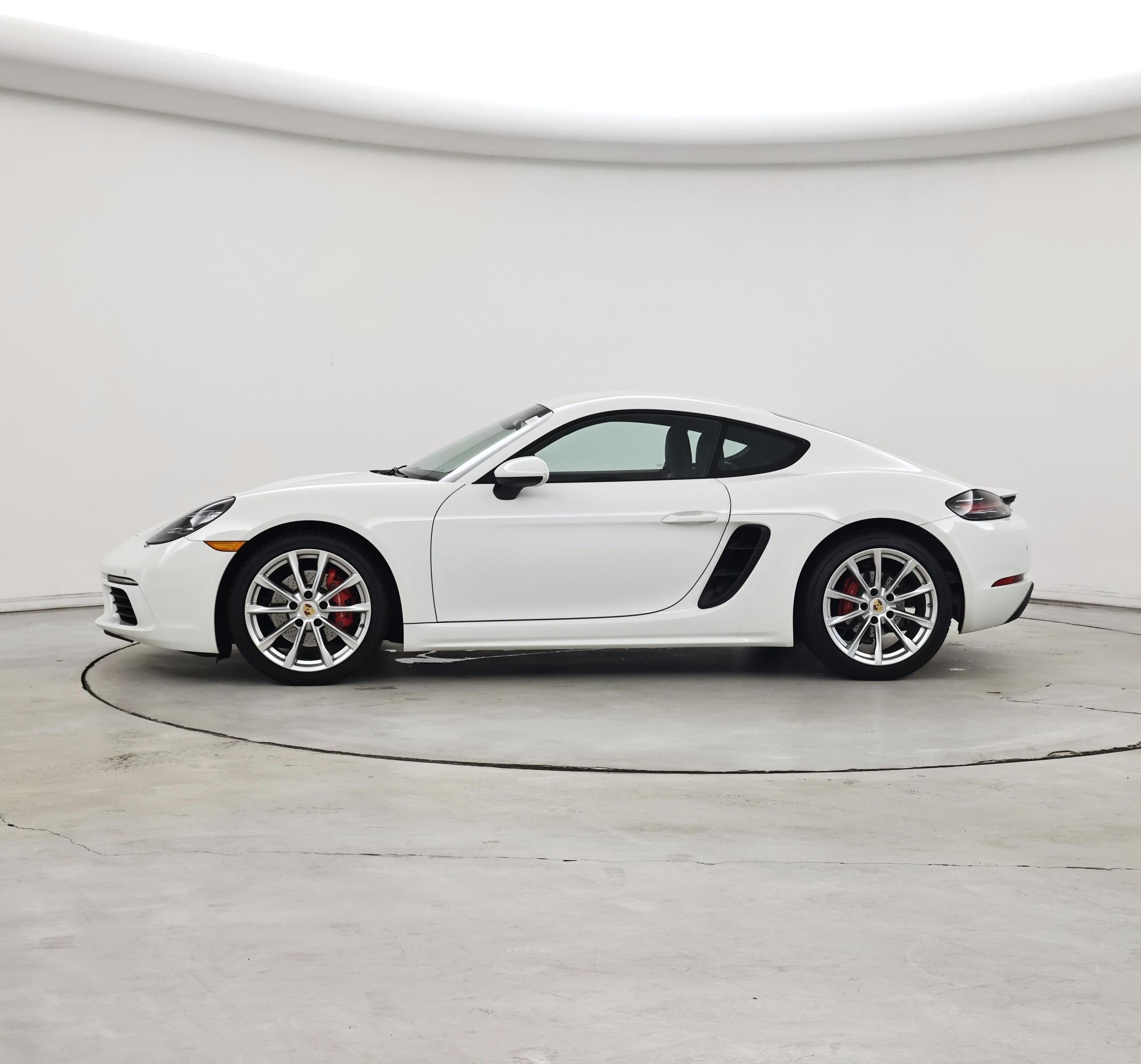 Thumbnail: 2018 Porsche 718 Cayman - 3