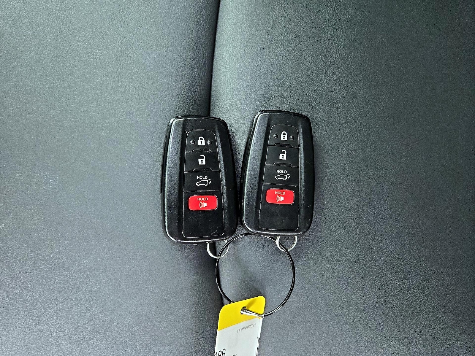 2025 Toyota RAV4 XLE Premium - Photo 24