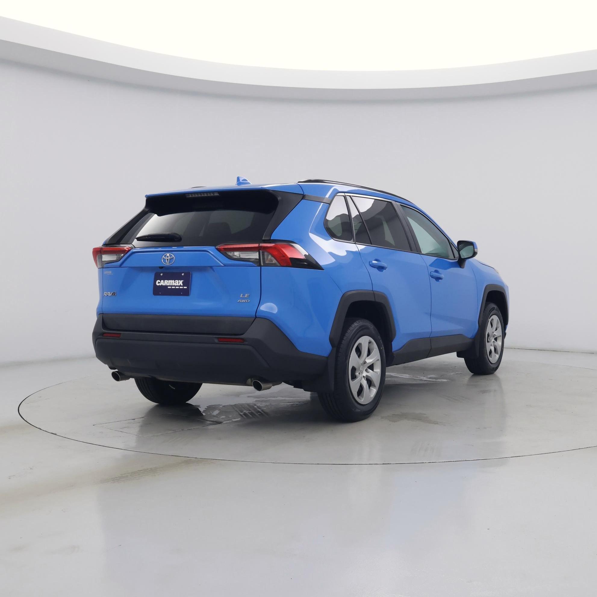 Thumbnail: 2020 Toyota RAV4 - 8
