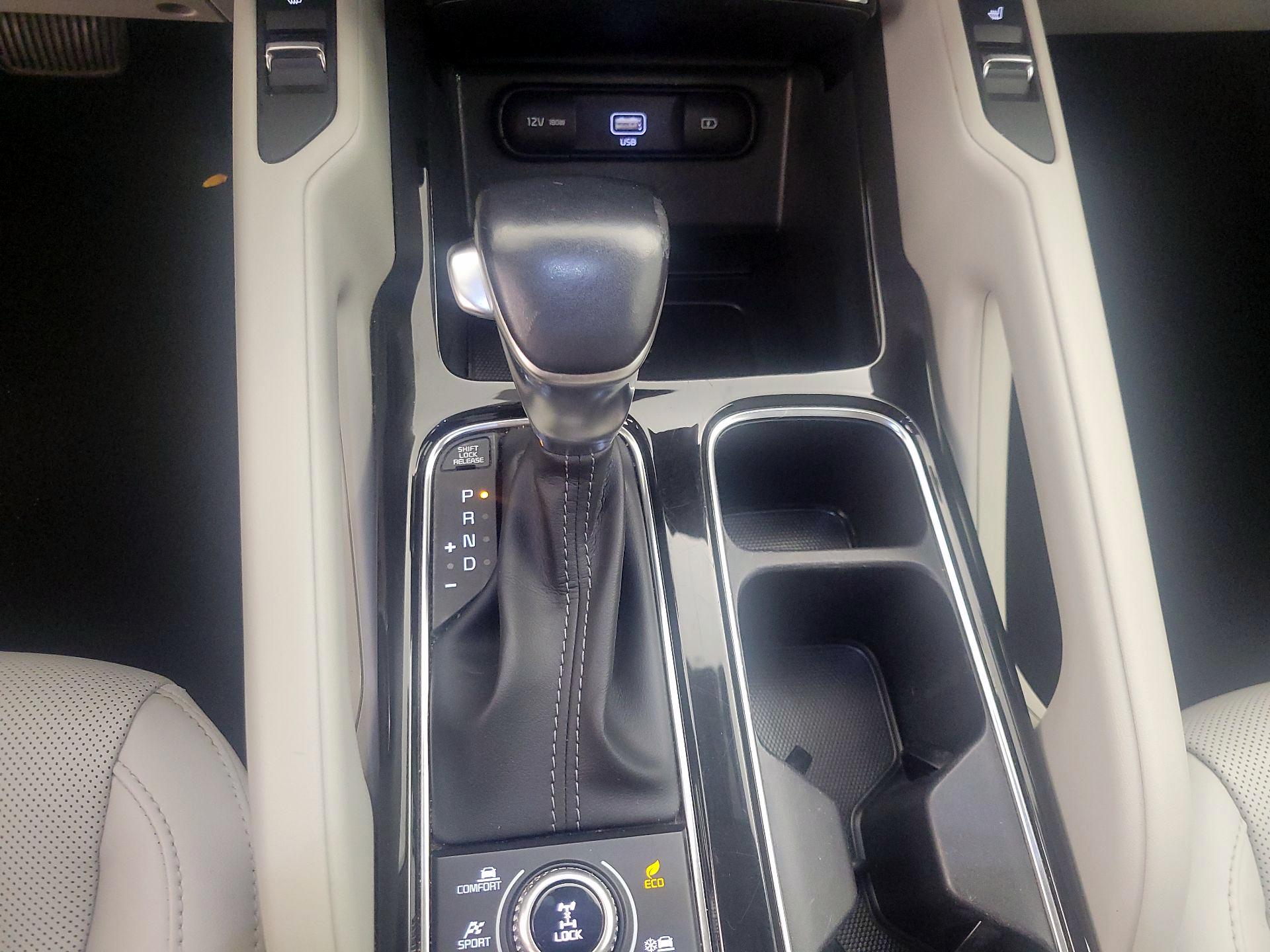 Thumbnail: 2022 Kia Telluride - 18