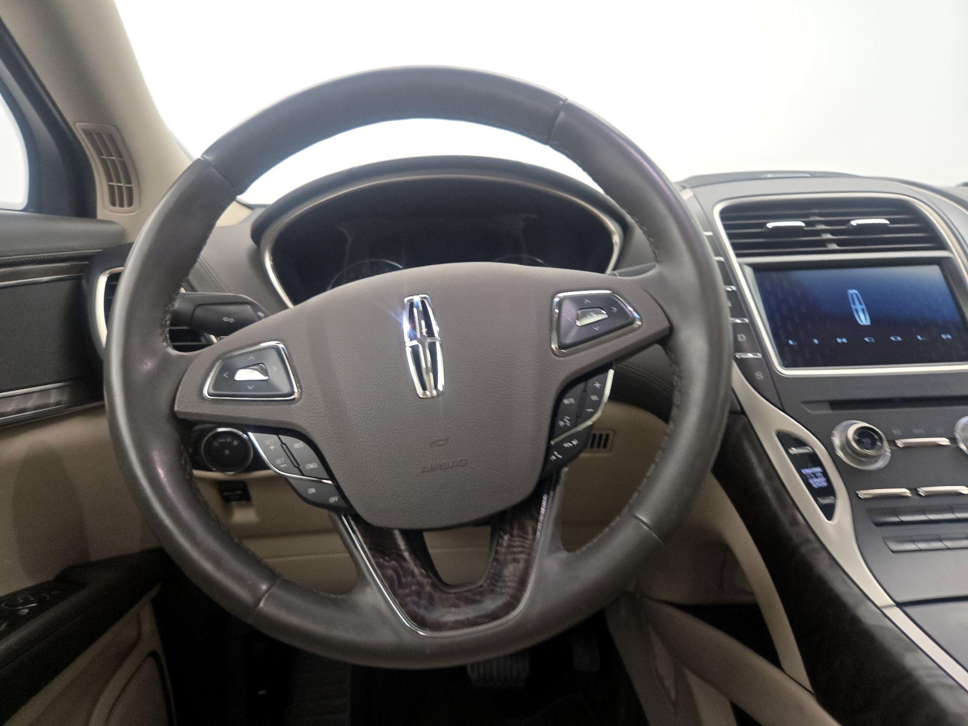 Thumbnail: 2018 Lincoln MKX - 10