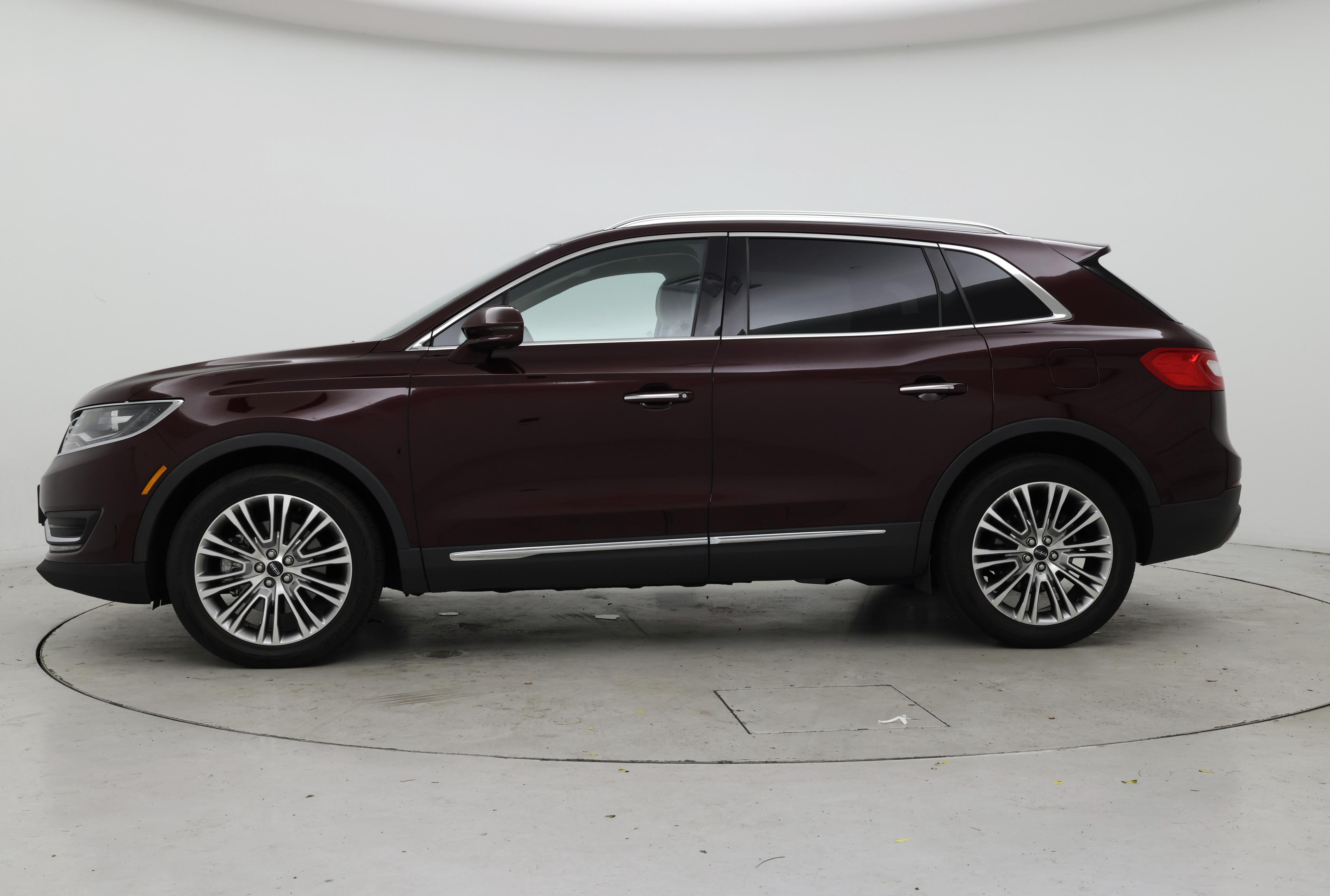 Thumbnail: 2018 Lincoln MKX - 3