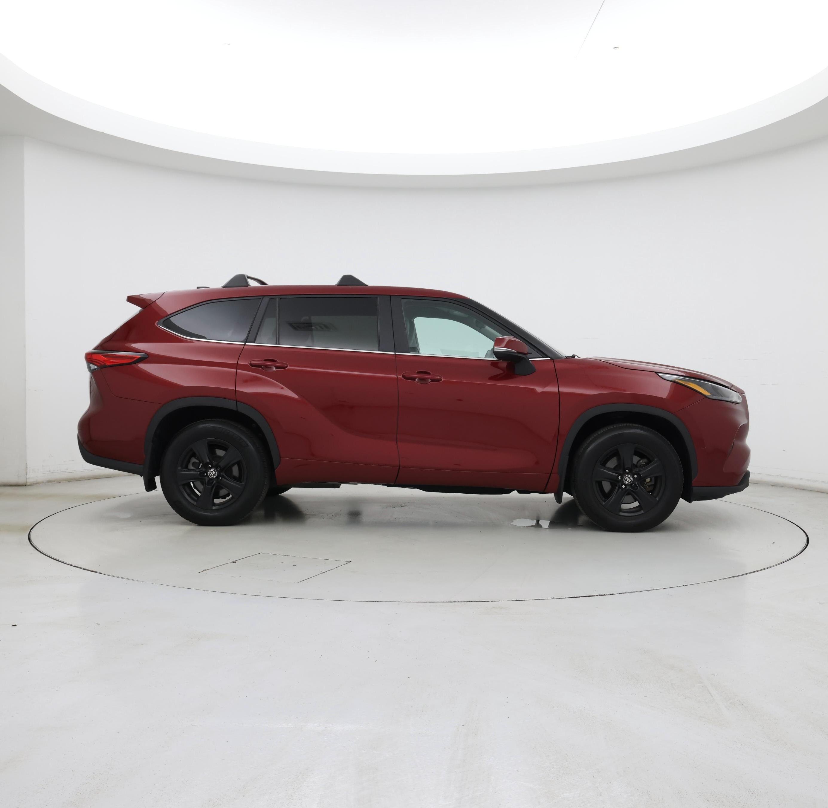 Thumbnail: 2023 Toyota Highlander - 7
