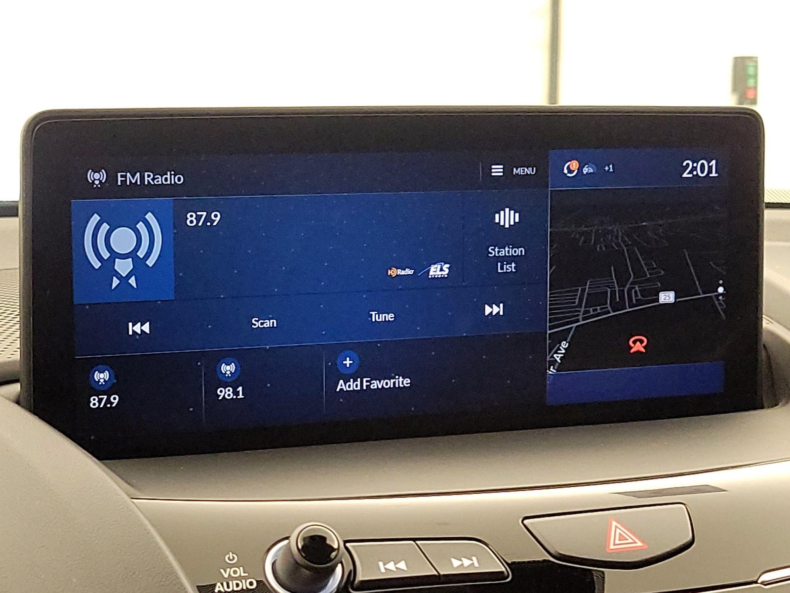 2021 Acura RDX Technology Package - Photo 17