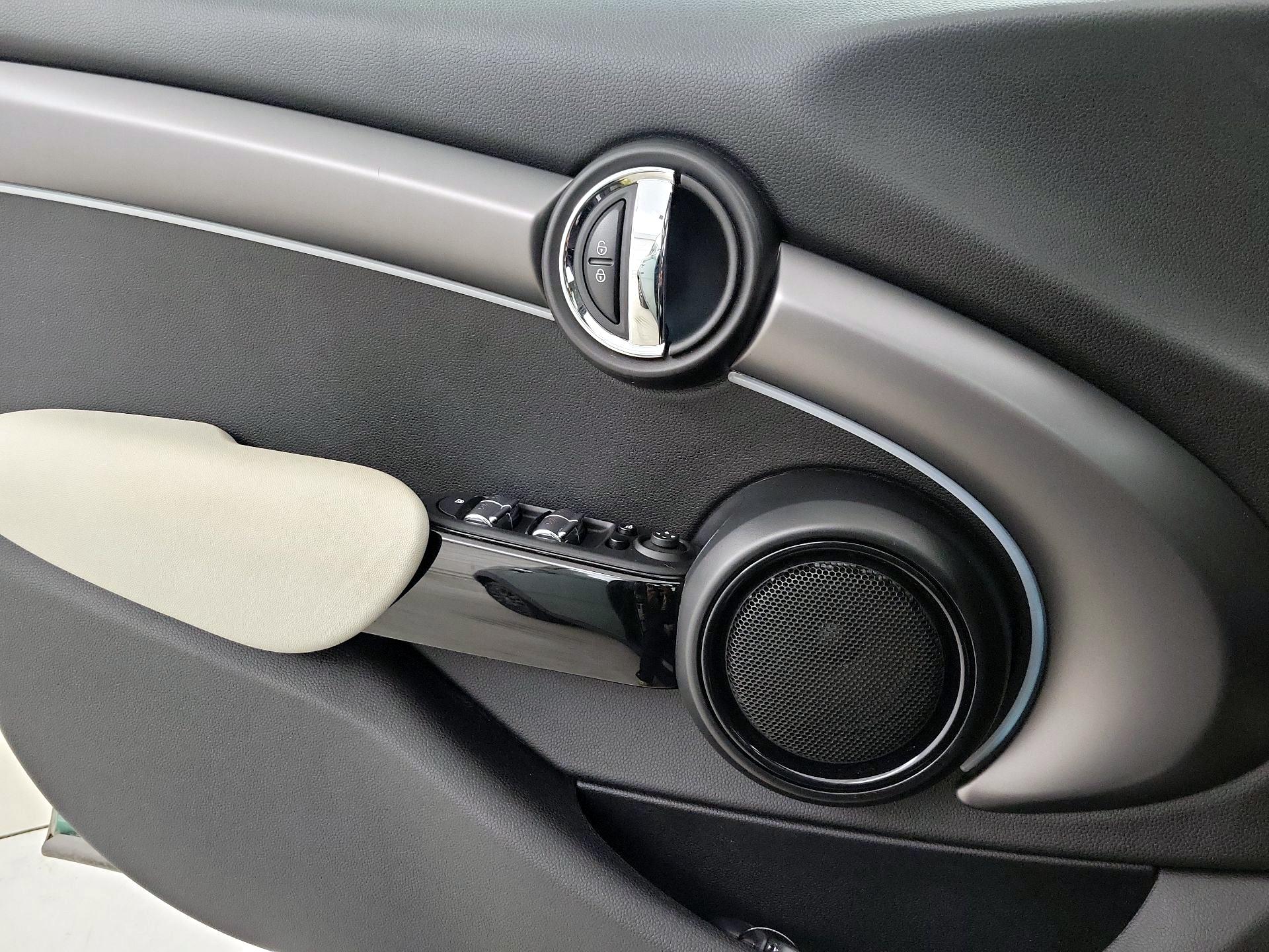 Thumbnail: 2023 MINI Cooper Hardtop - 12