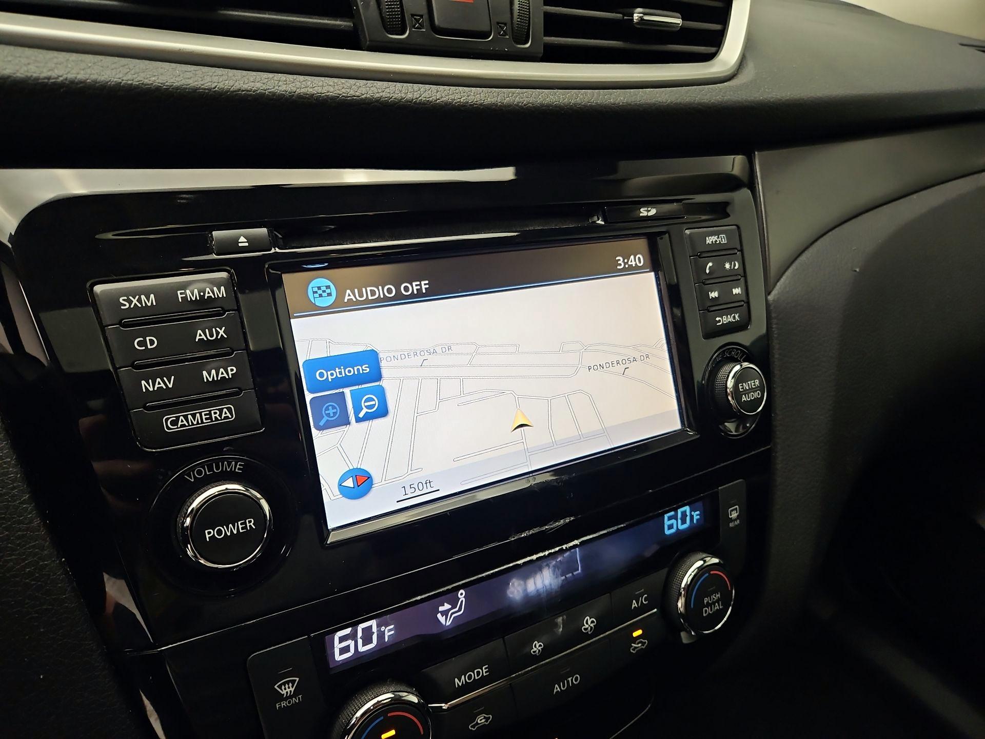 Thumbnail: 2016 Nissan Rogue - 14