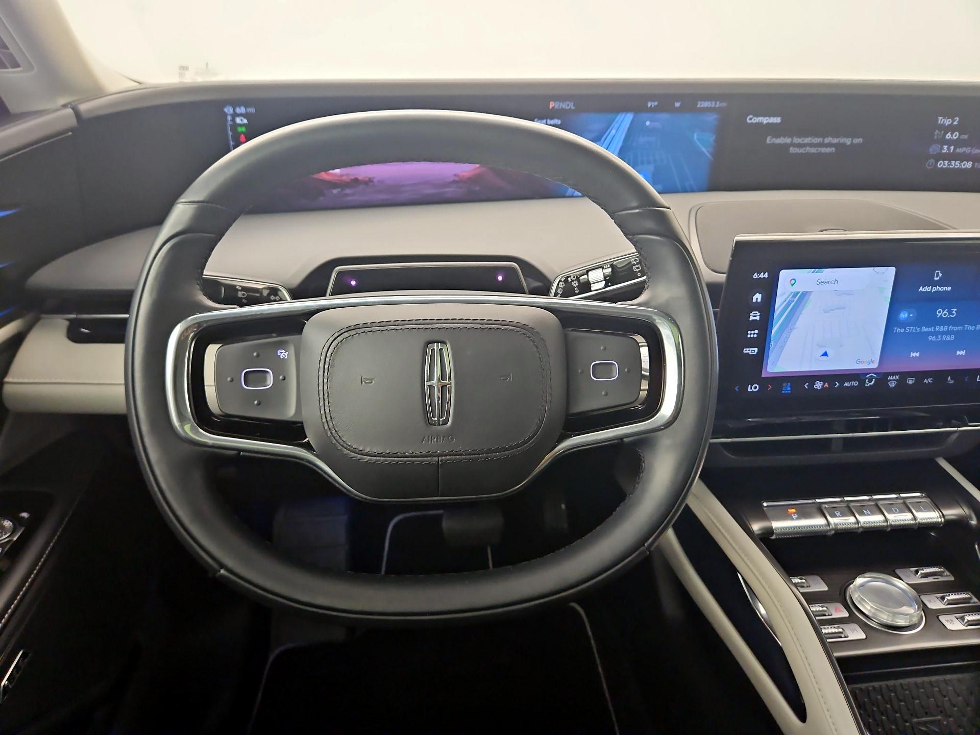 Thumbnail: 2024 Lincoln Nautilus - 10