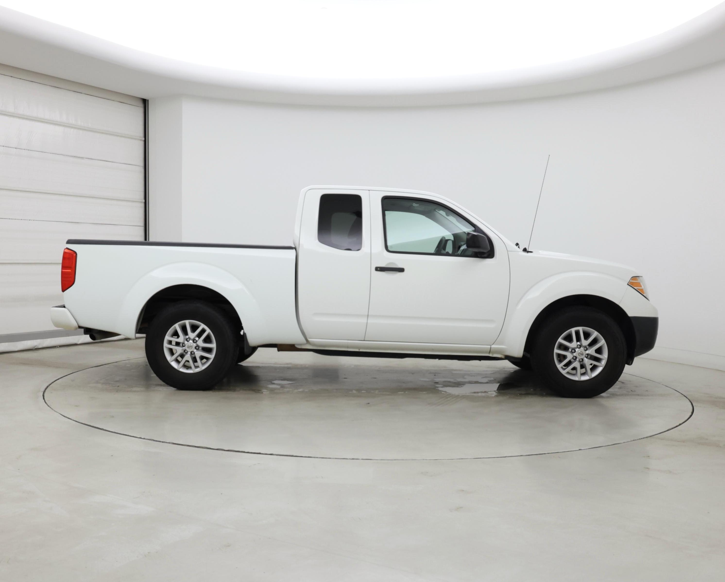 Thumbnail: 2017 Nissan Frontier - 7