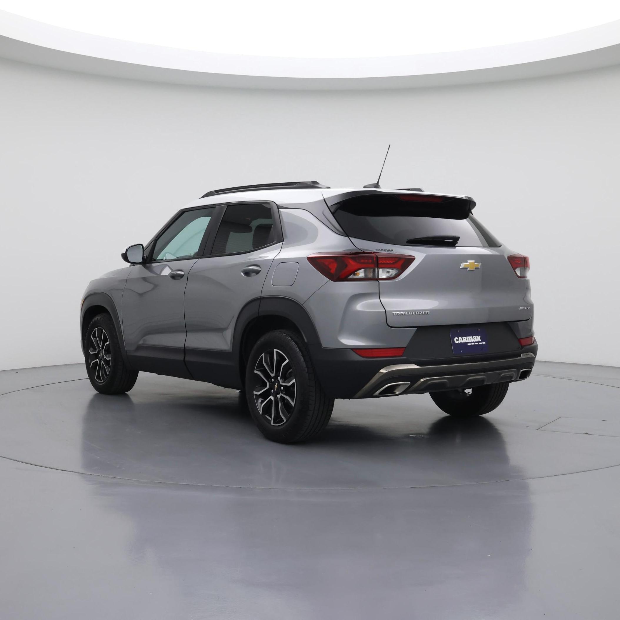 Thumbnail: 2023 Chevrolet TrailBlazer - 2