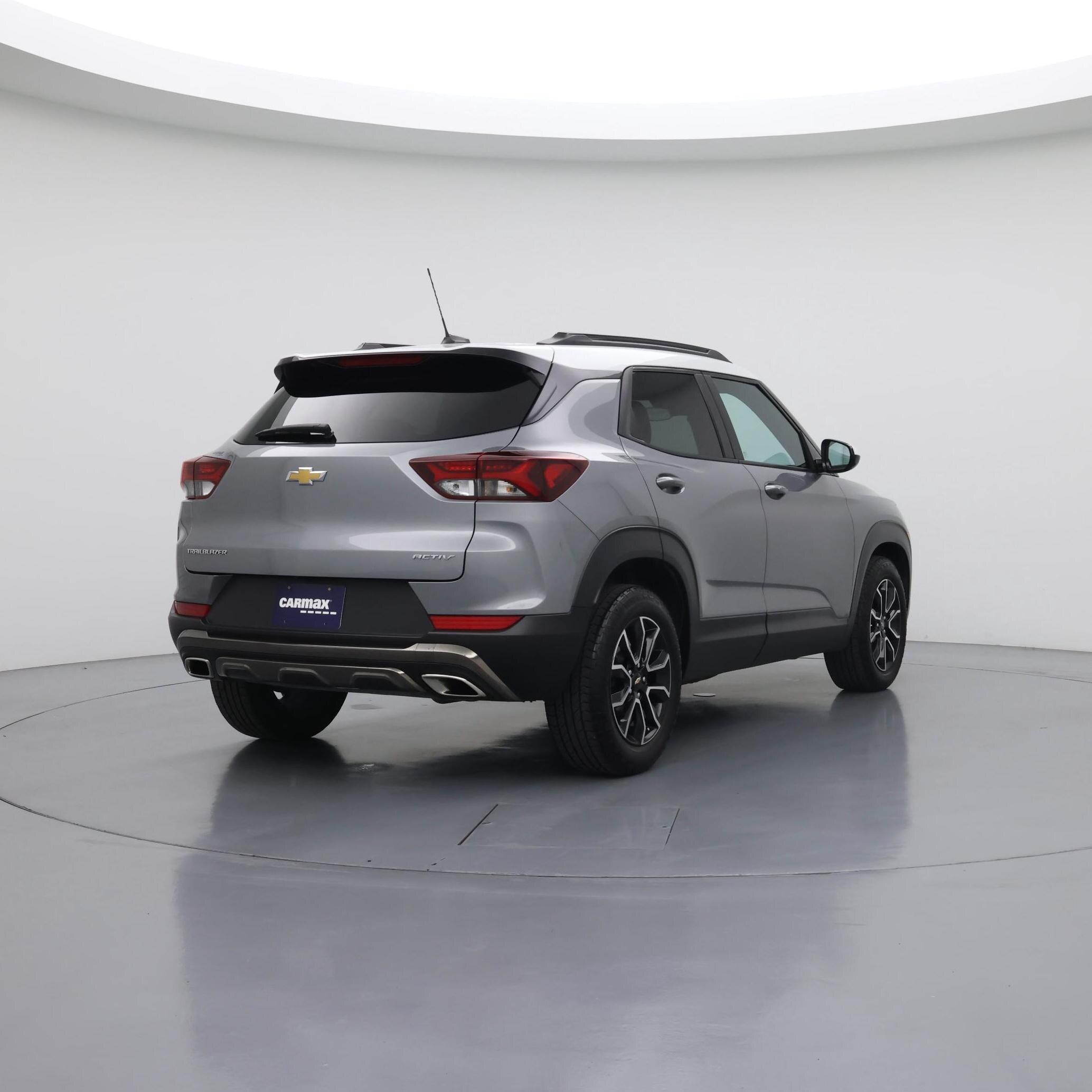 Thumbnail: 2023 Chevrolet TrailBlazer - 8