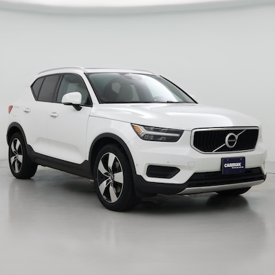 2019 Volvo XC40 T5 Momentum
