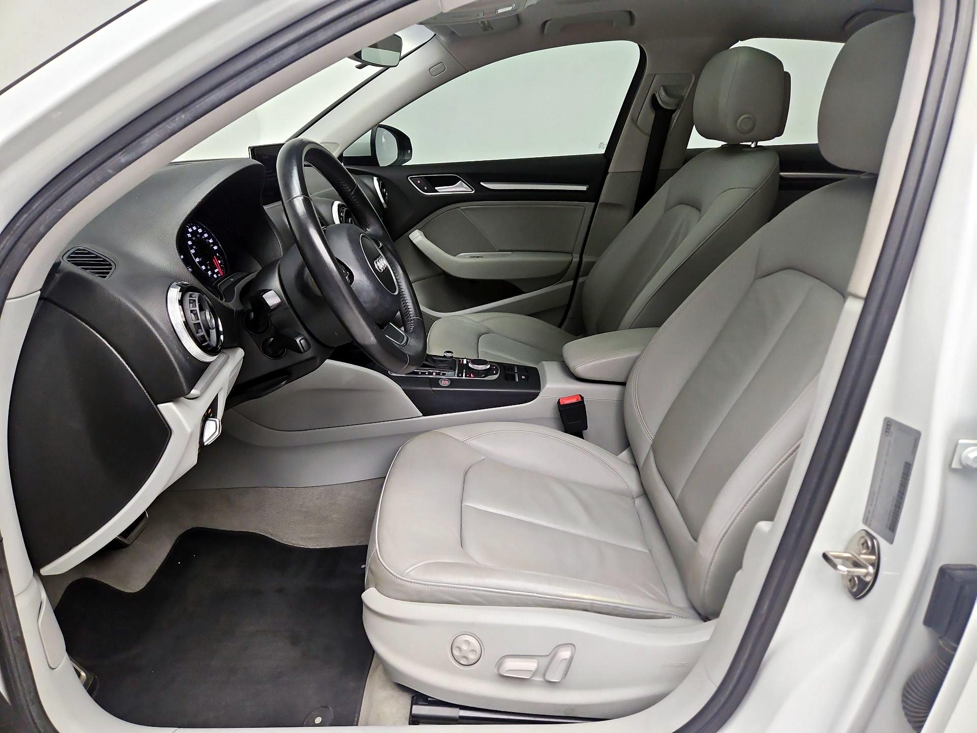Thumbnail: 2016 Audi A3 - 11