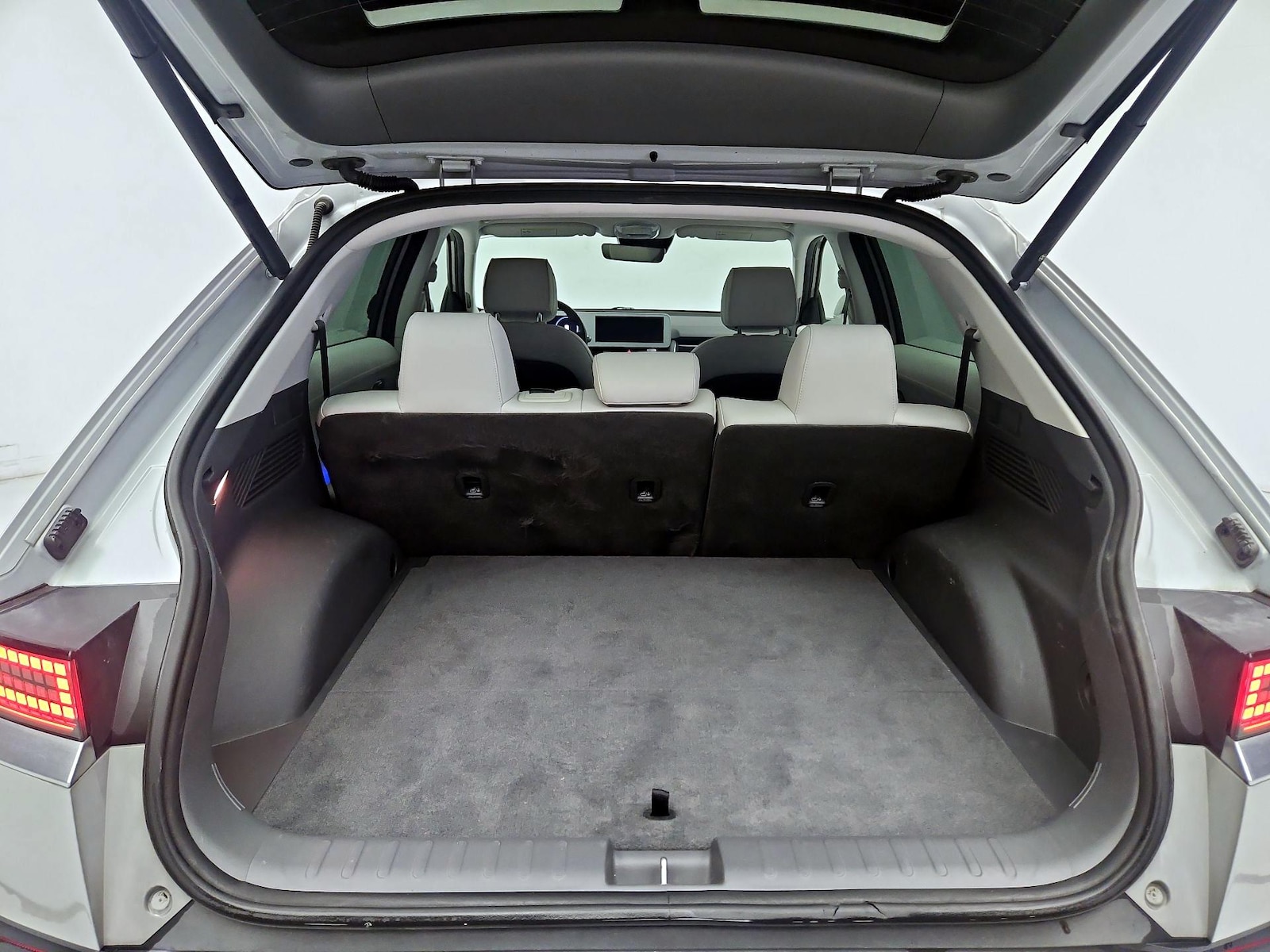 2022 Hyundai IONIQ 5 SEL - Photo 22