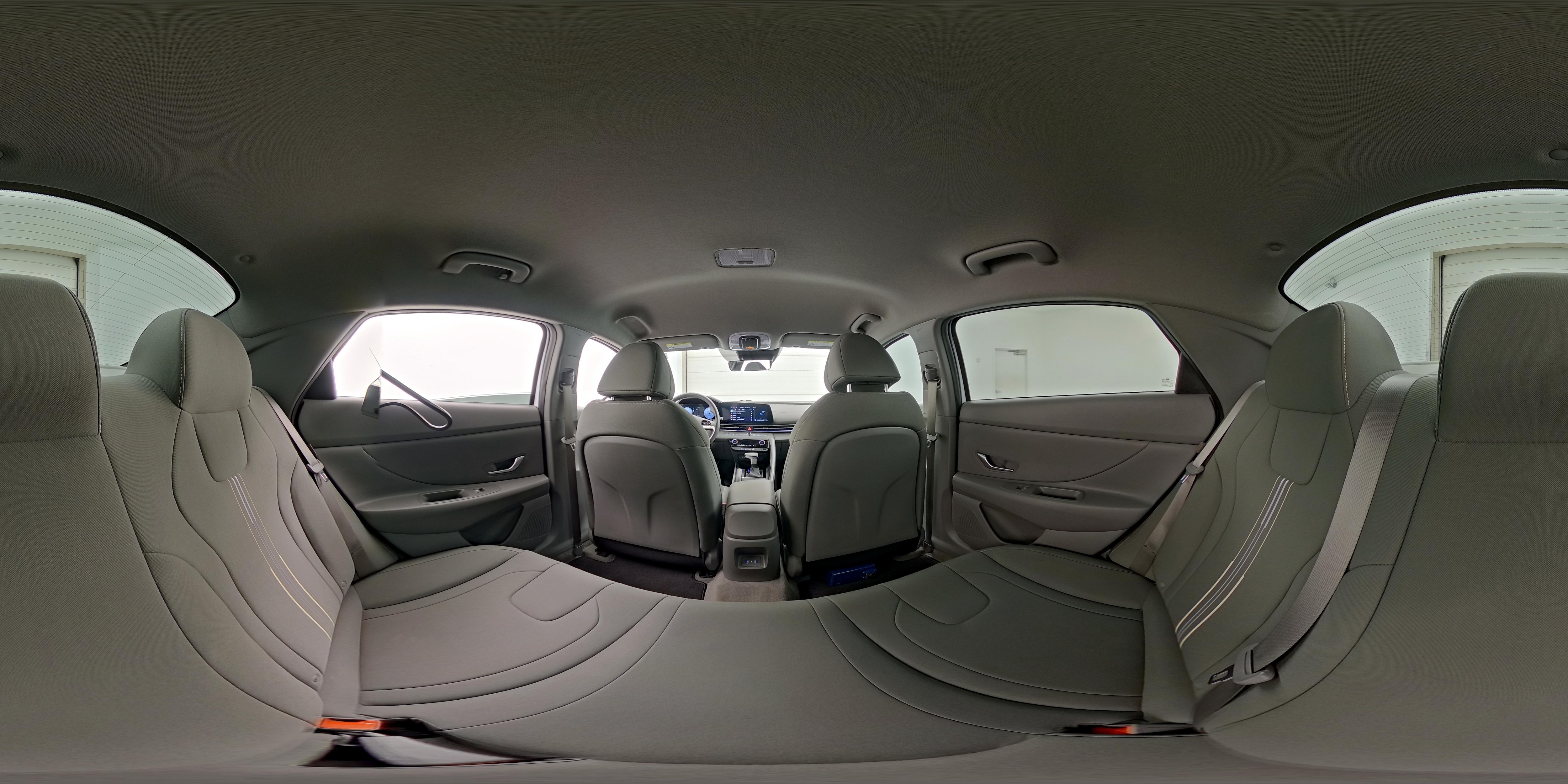 2024 Hyundai Elantra SEL - Photo 26