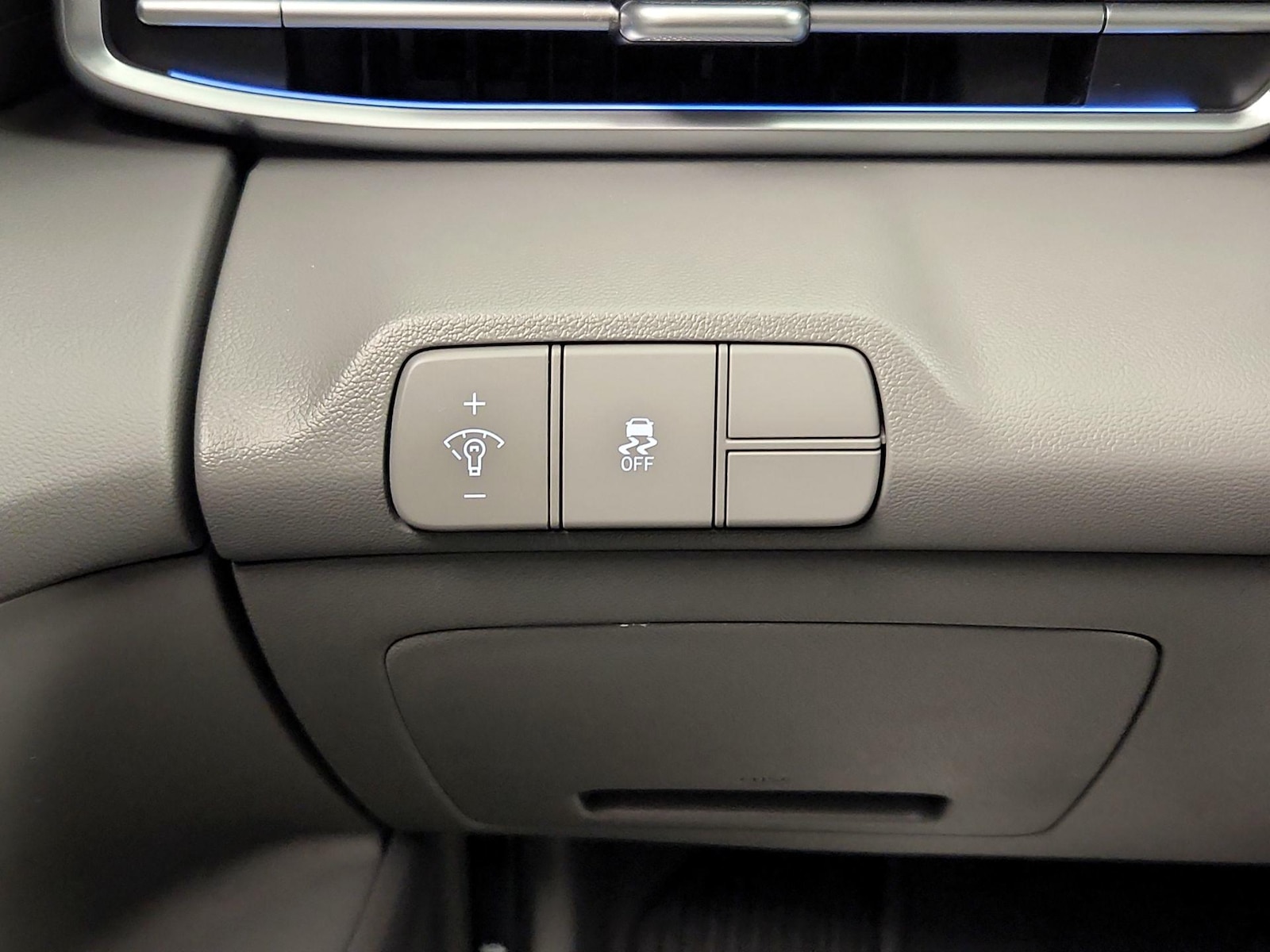 2024 Hyundai Elantra SEL - Photo 14