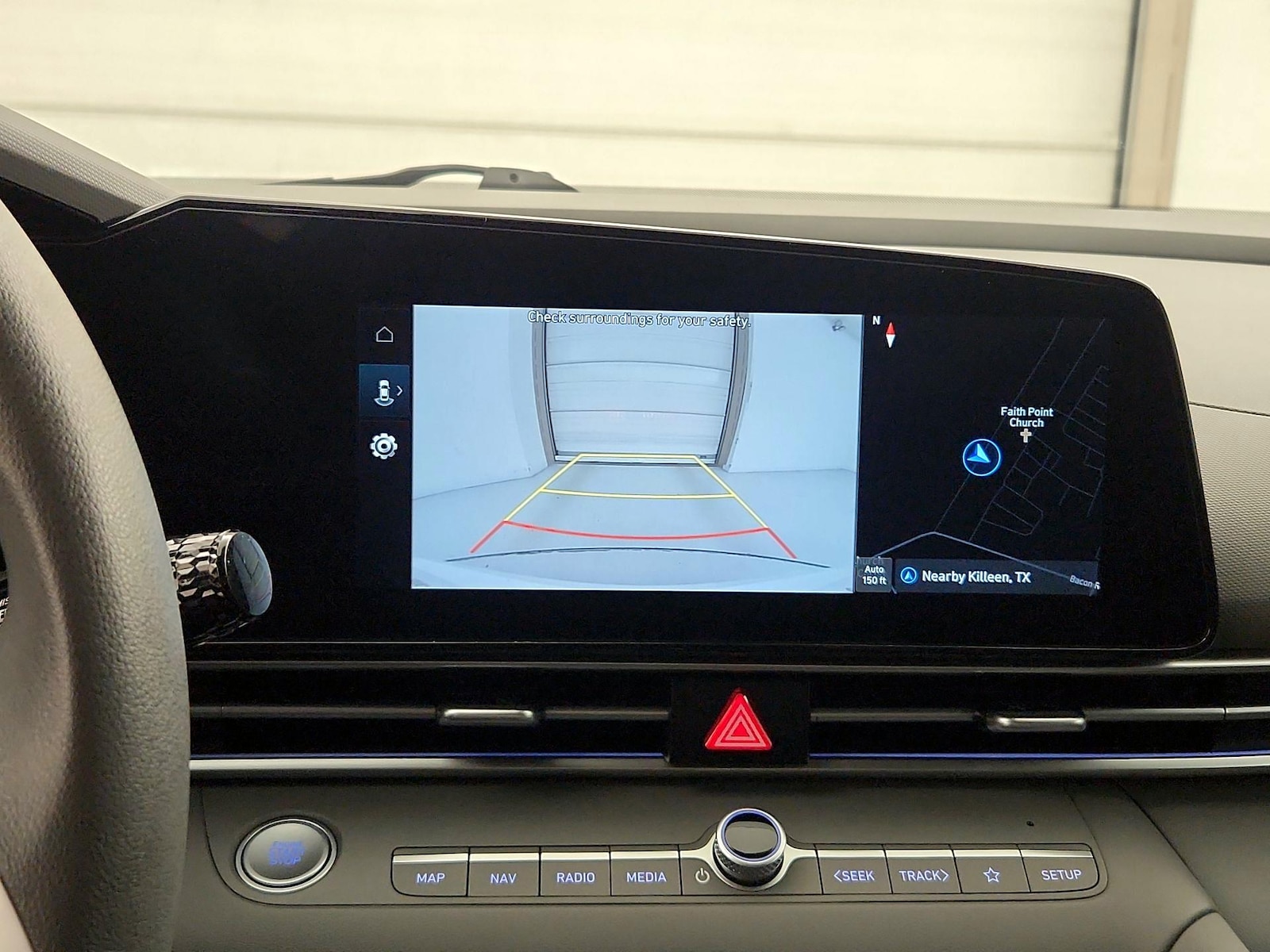 2024 Hyundai Elantra SEL - Photo 16