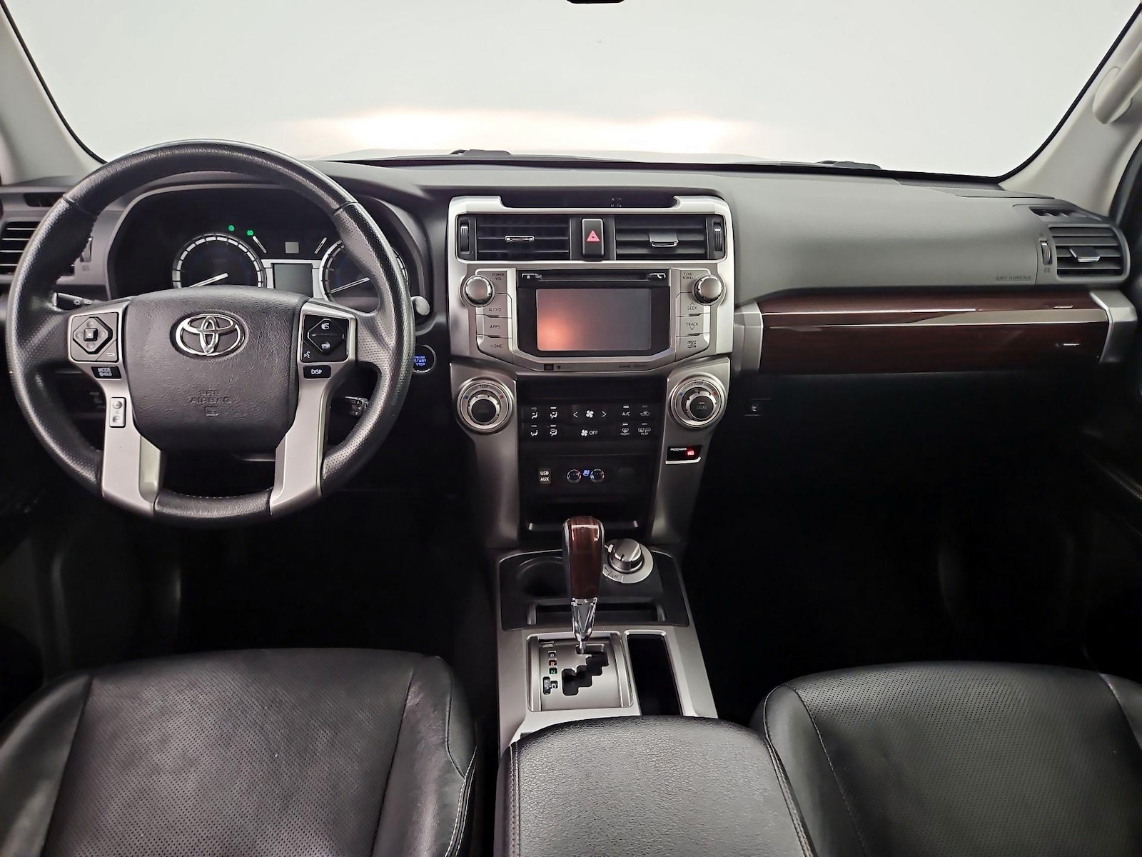 2016 Toyota 4Runner Limited - Photo 10