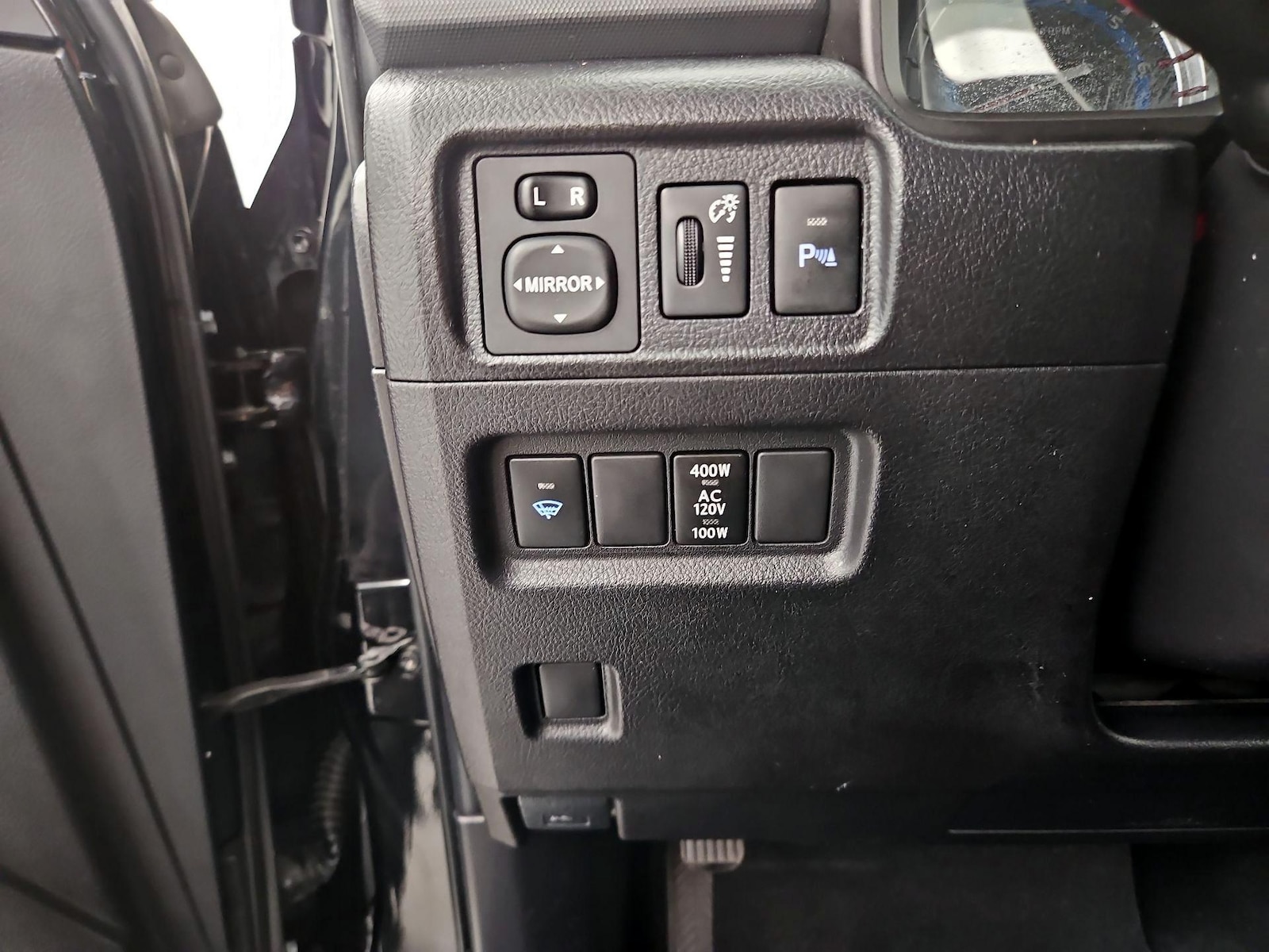 2016 Toyota 4Runner Limited - Photo 14