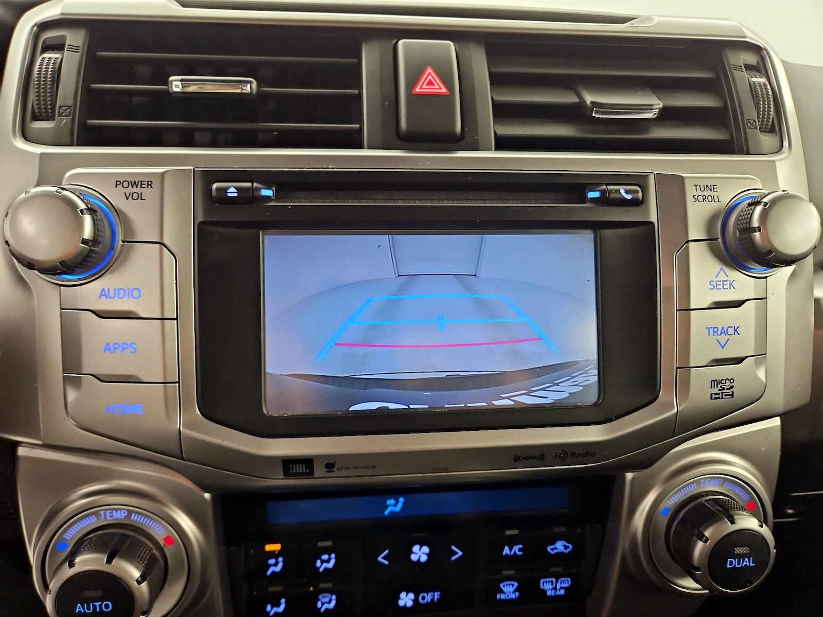 2016 Toyota 4Runner Limited - Photo 16