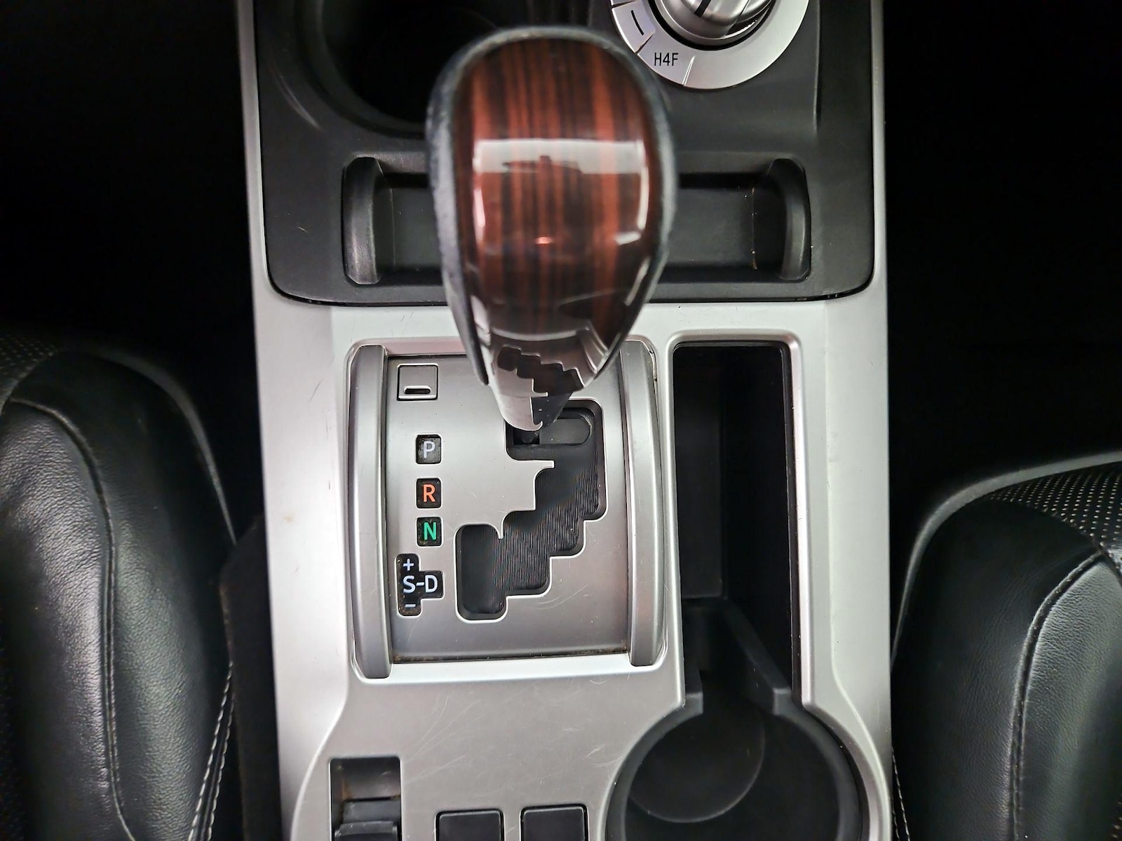 2016 Toyota 4Runner Limited - Photo 19