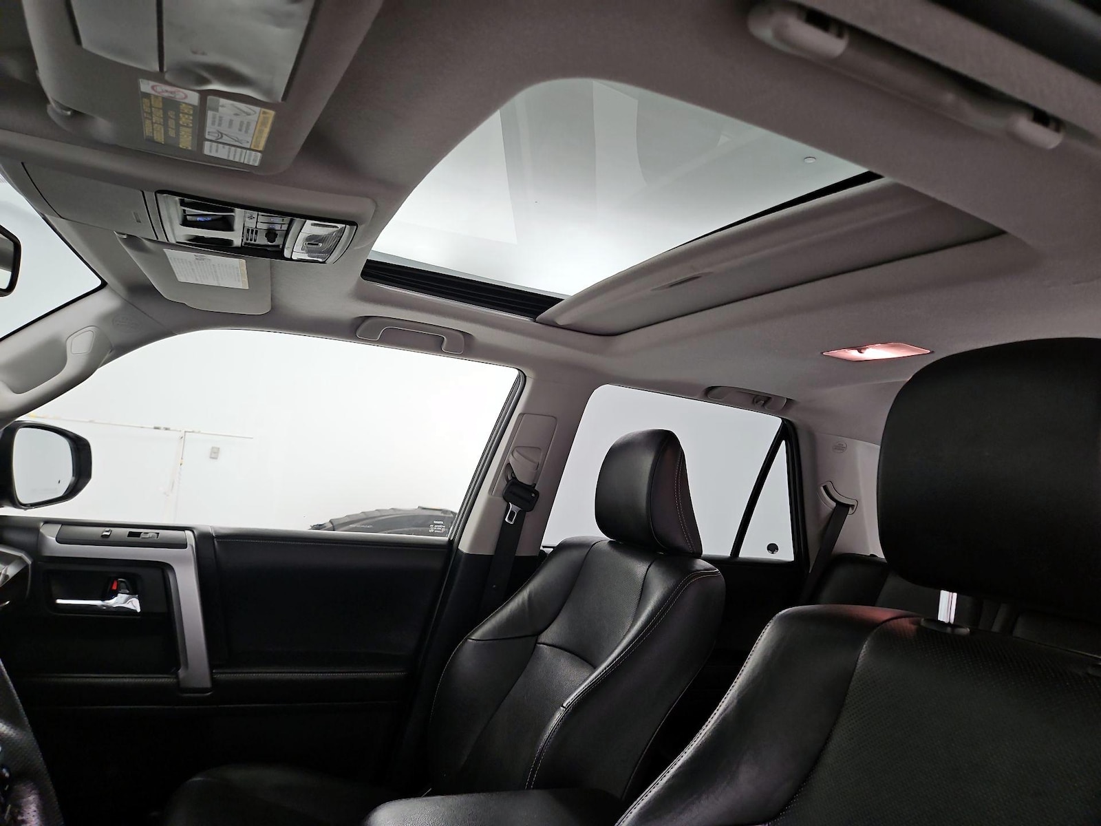 2016 Toyota 4Runner Limited - Photo 21