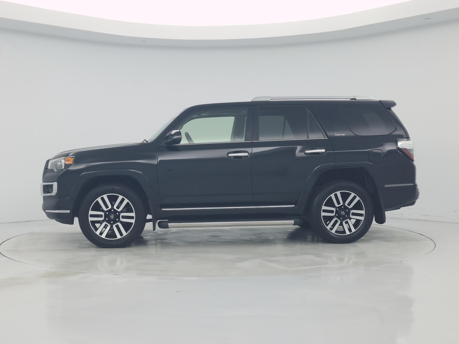 2016 Toyota 4Runner Limited - Photo 4