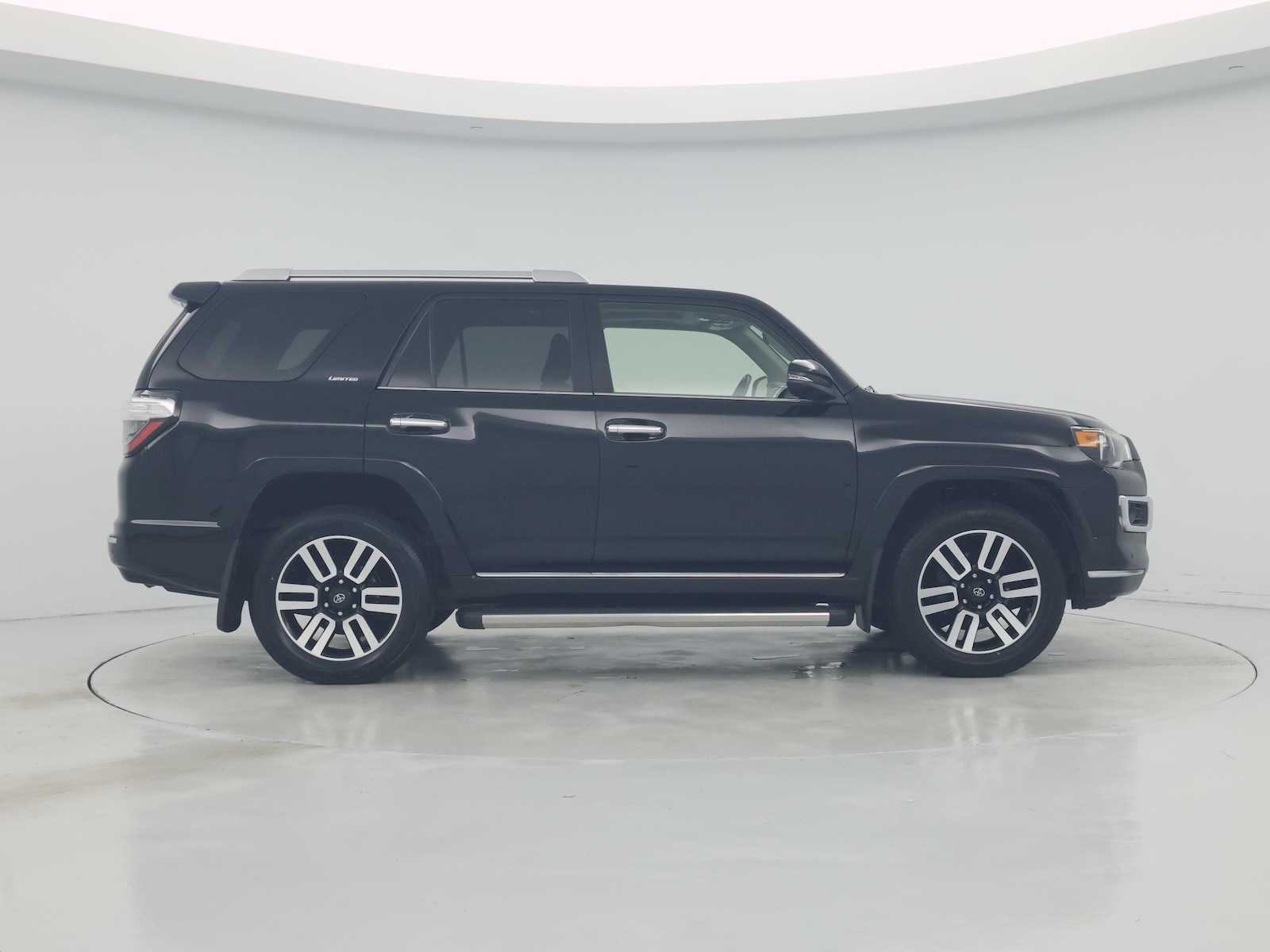 2016 Toyota 4Runner Limited - Photo 8