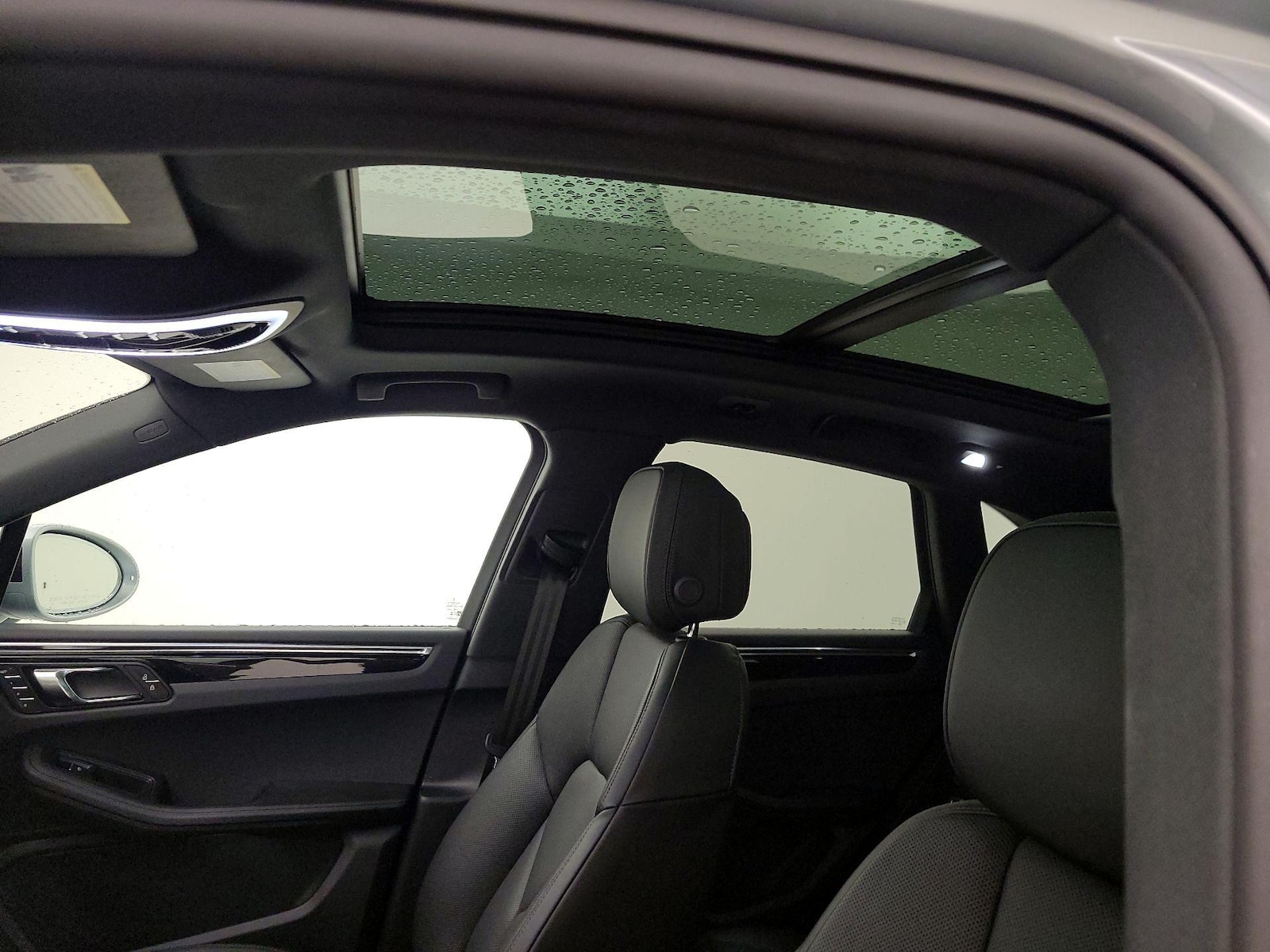 Panoramic Sunroof