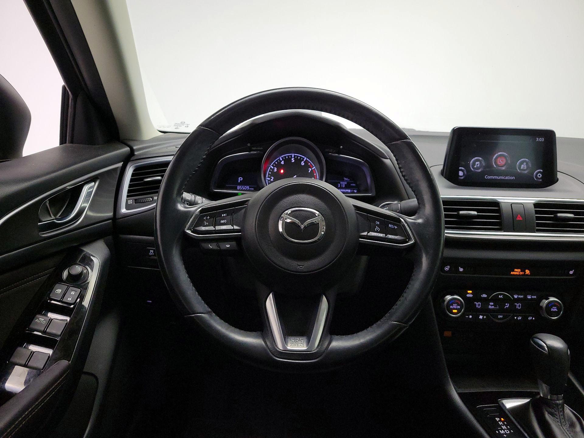 Thumbnail: 2017 Mazda Mazda3 - 10
