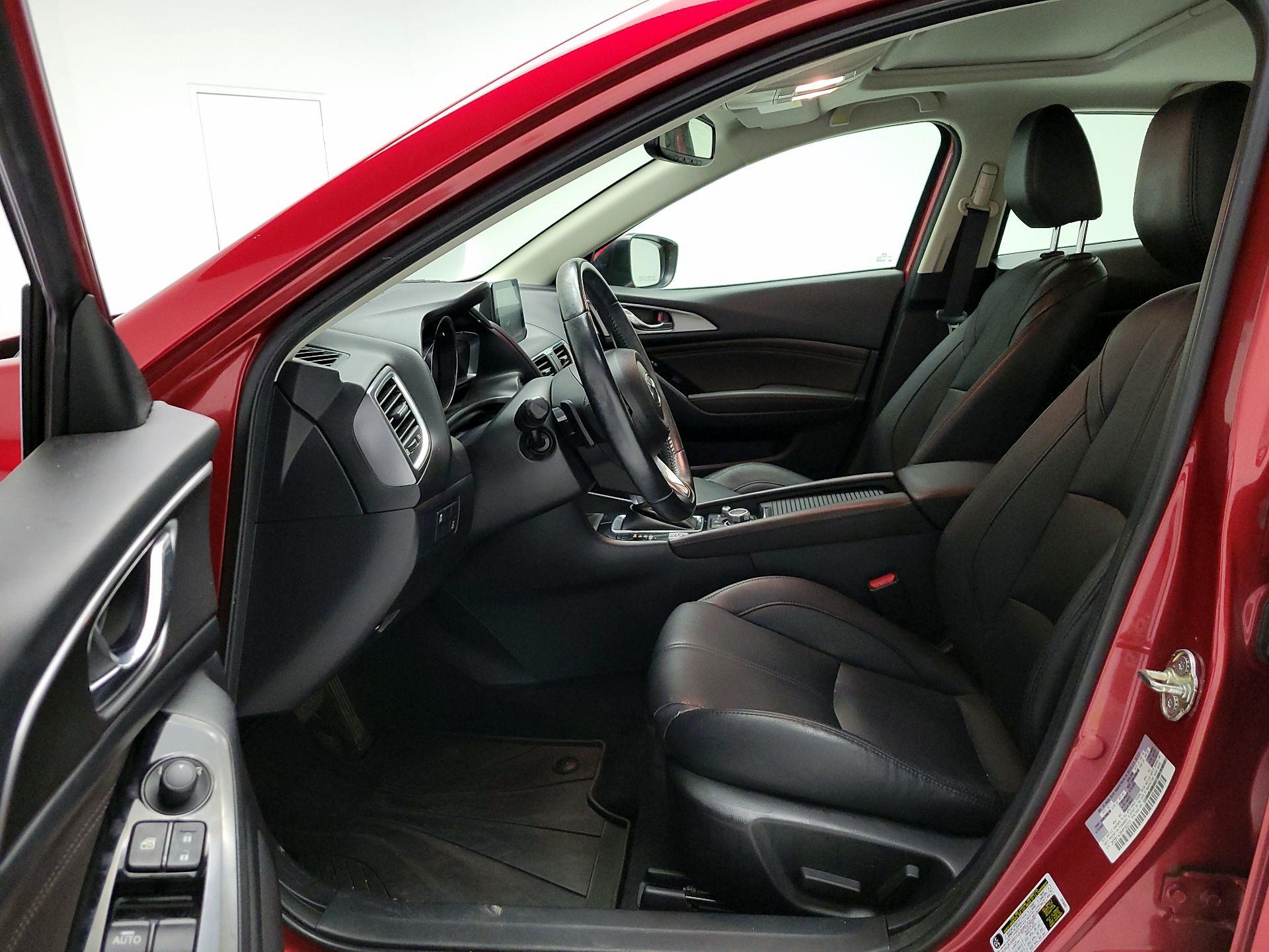 Thumbnail: 2017 Mazda Mazda3 - 11