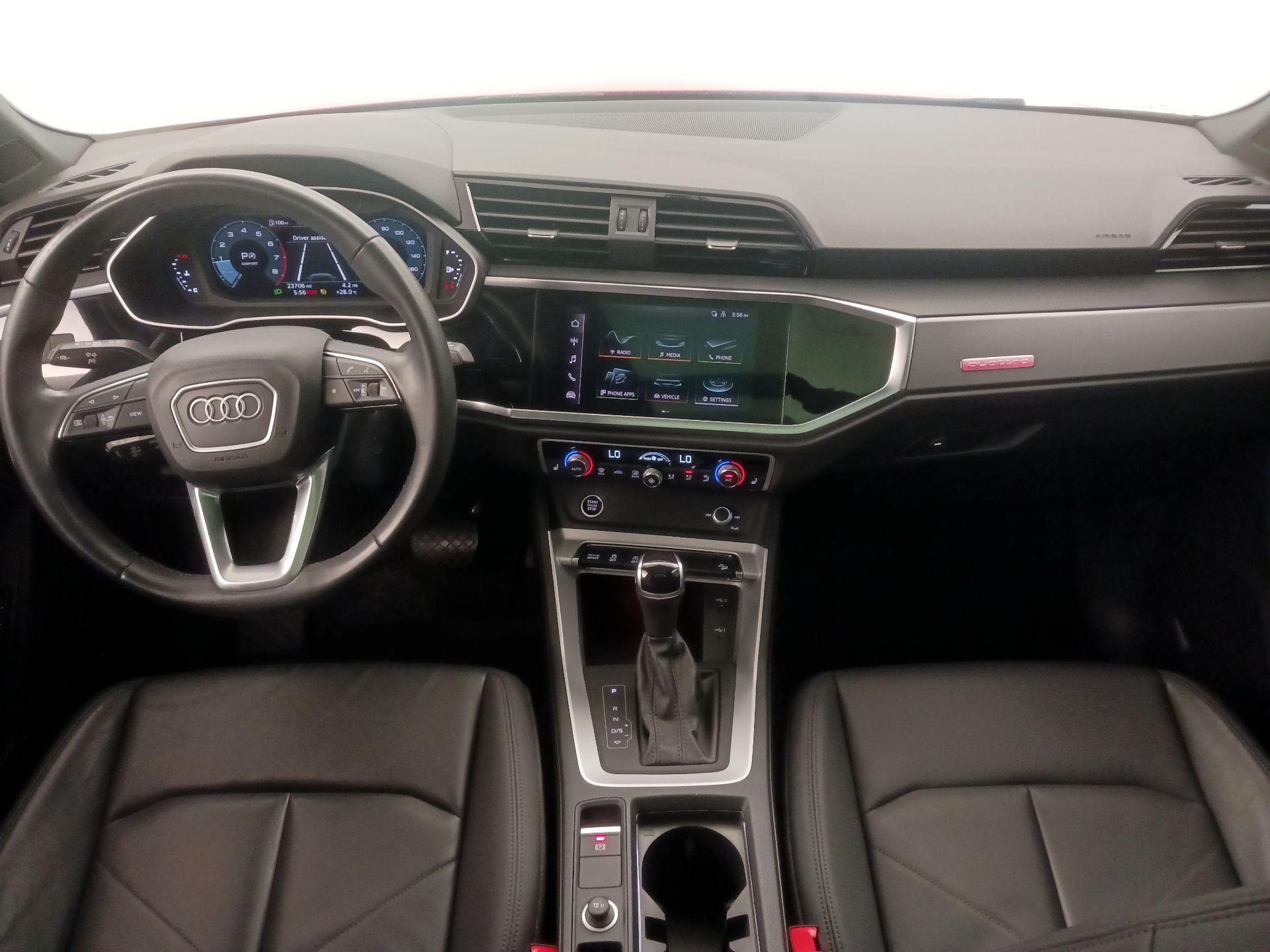 Thumbnail: 2022 Audi Q3 - 9