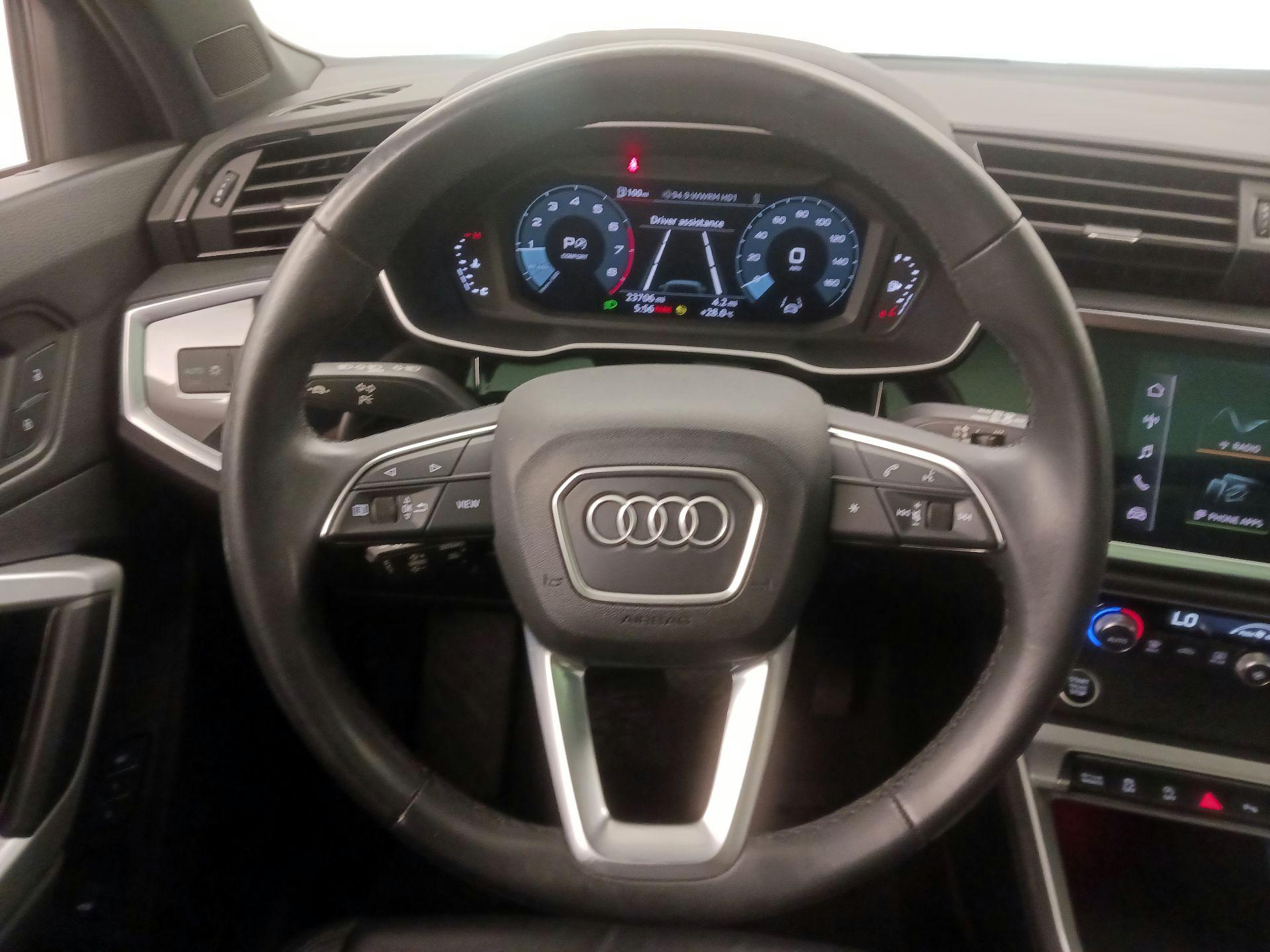Thumbnail: 2022 Audi Q3 - 10