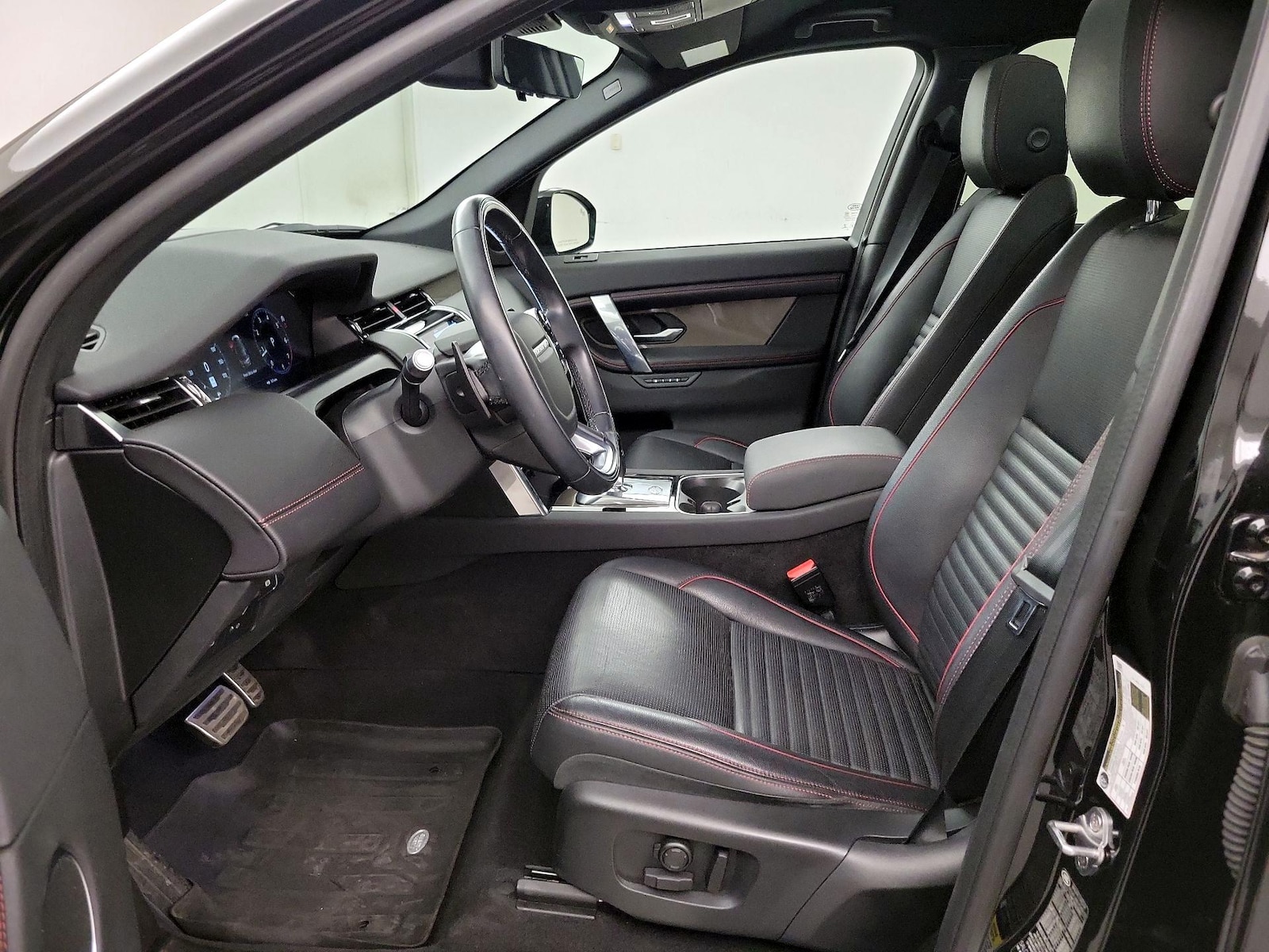 2020 Land Rover Discovery Sport SE - Photo 12
