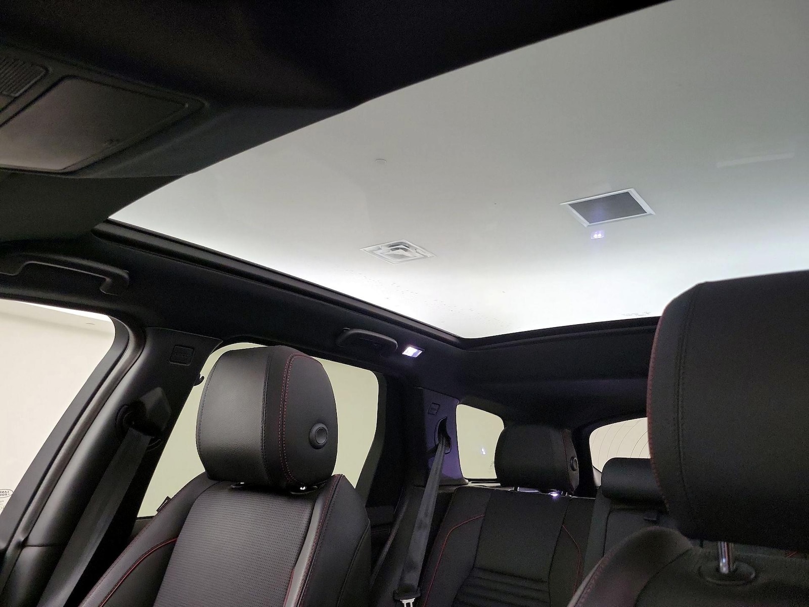 2020 Land Rover Discovery Sport SE - Photo 21