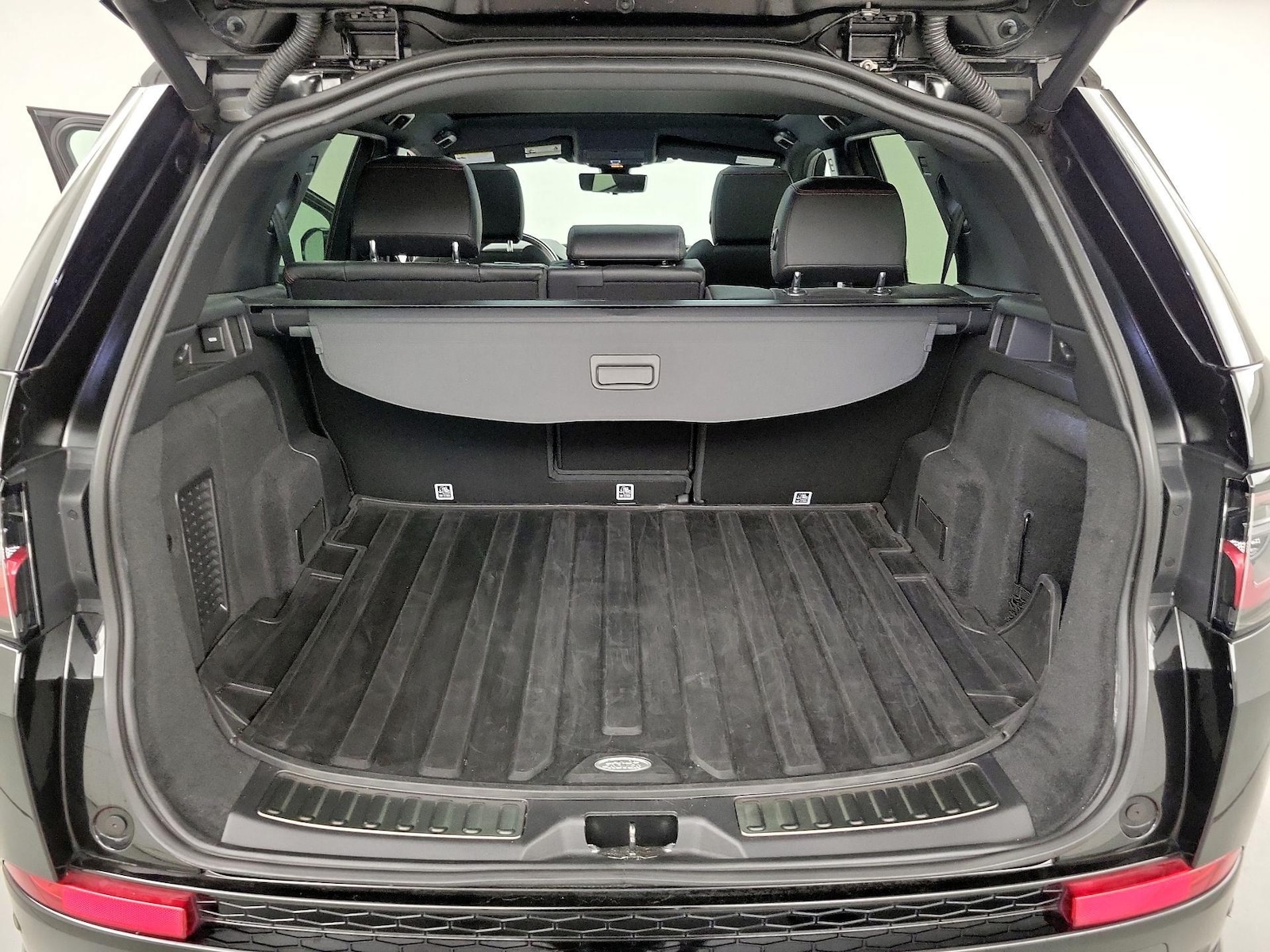 2020 Land Rover Discovery Sport SE - Photo 23