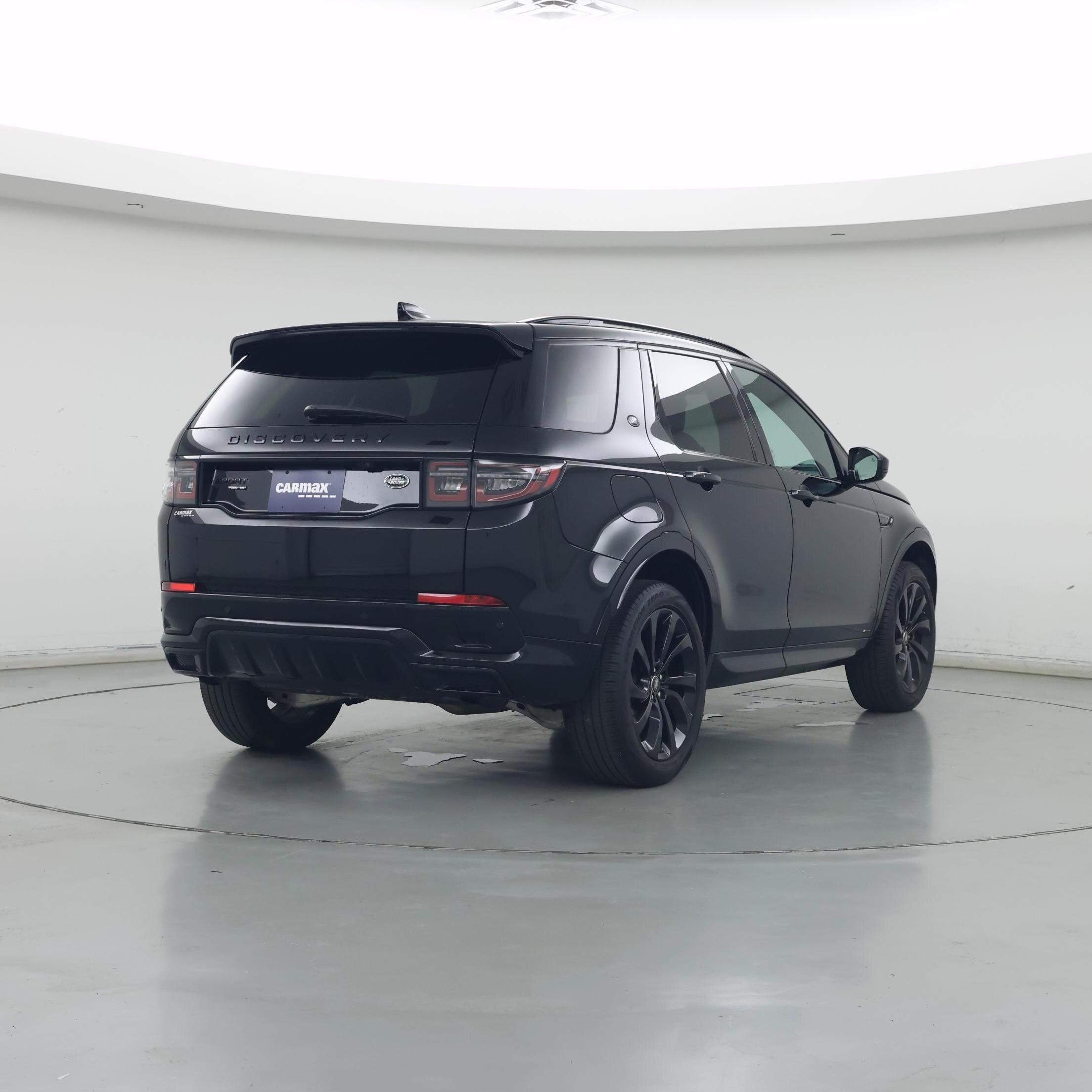 Thumbnail: 2020 Land Rover Discovery Sport - 8