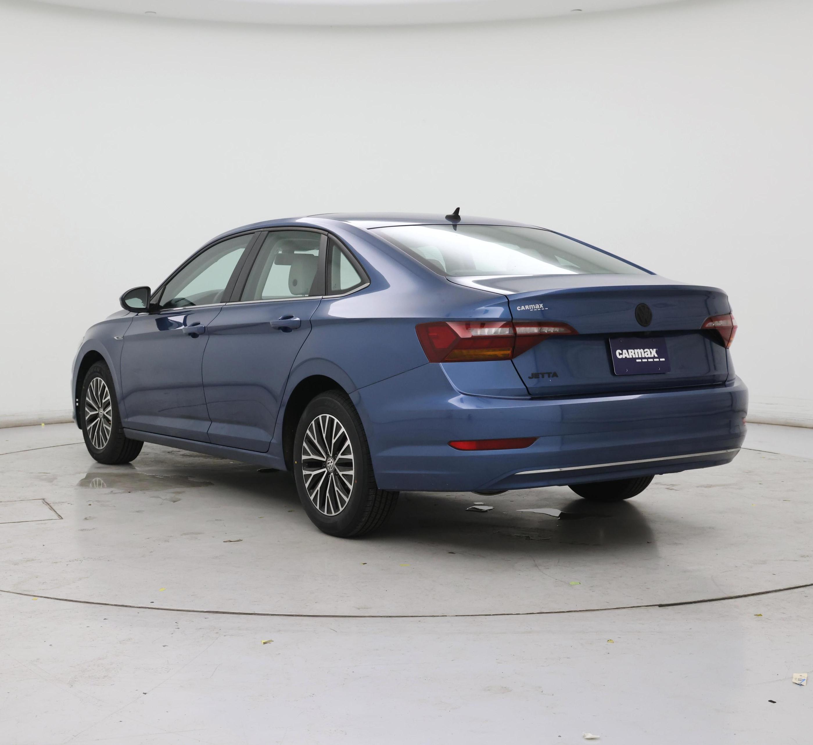 Thumbnail: 2019 Volkswagen Jetta - 2