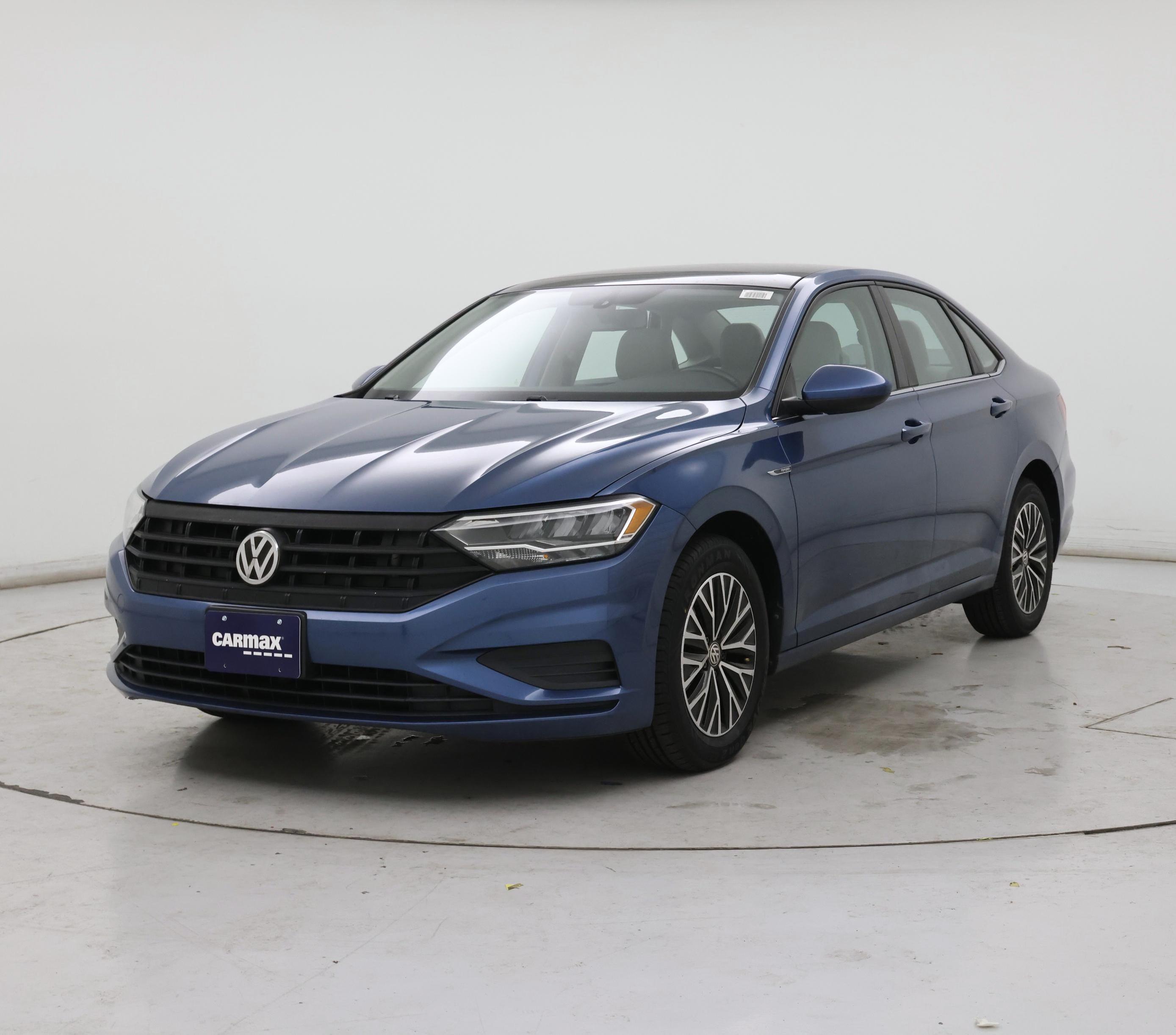 Thumbnail: 2019 Volkswagen Jetta - 4
