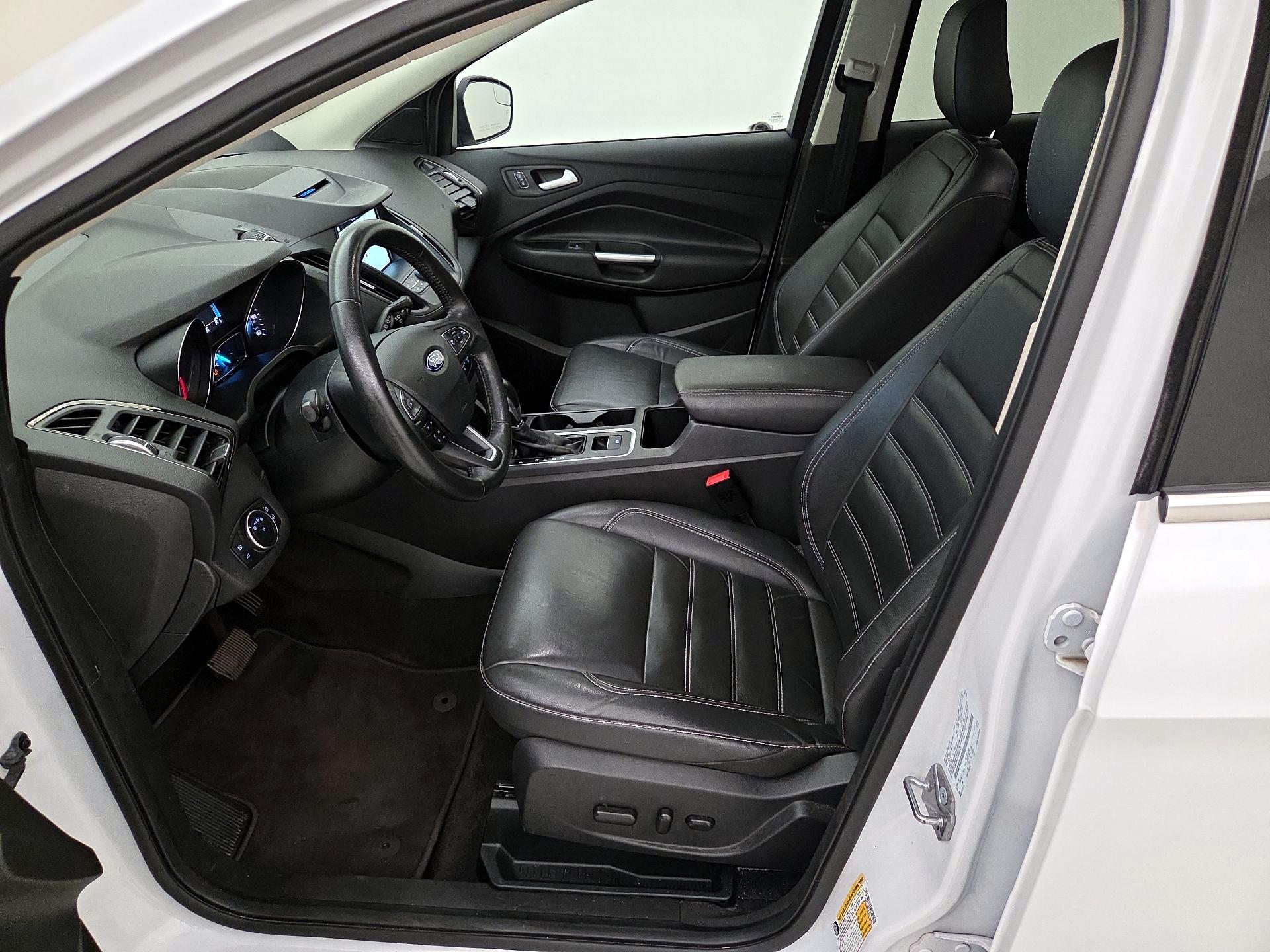 Thumbnail: 2018 Ford Escape - 11