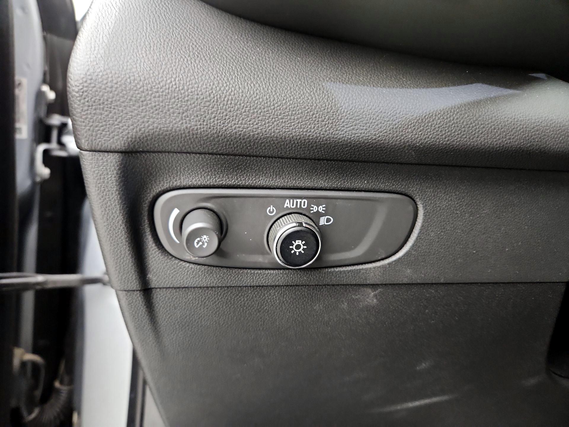 Thumbnail: 2023 Buick Envision - 13
