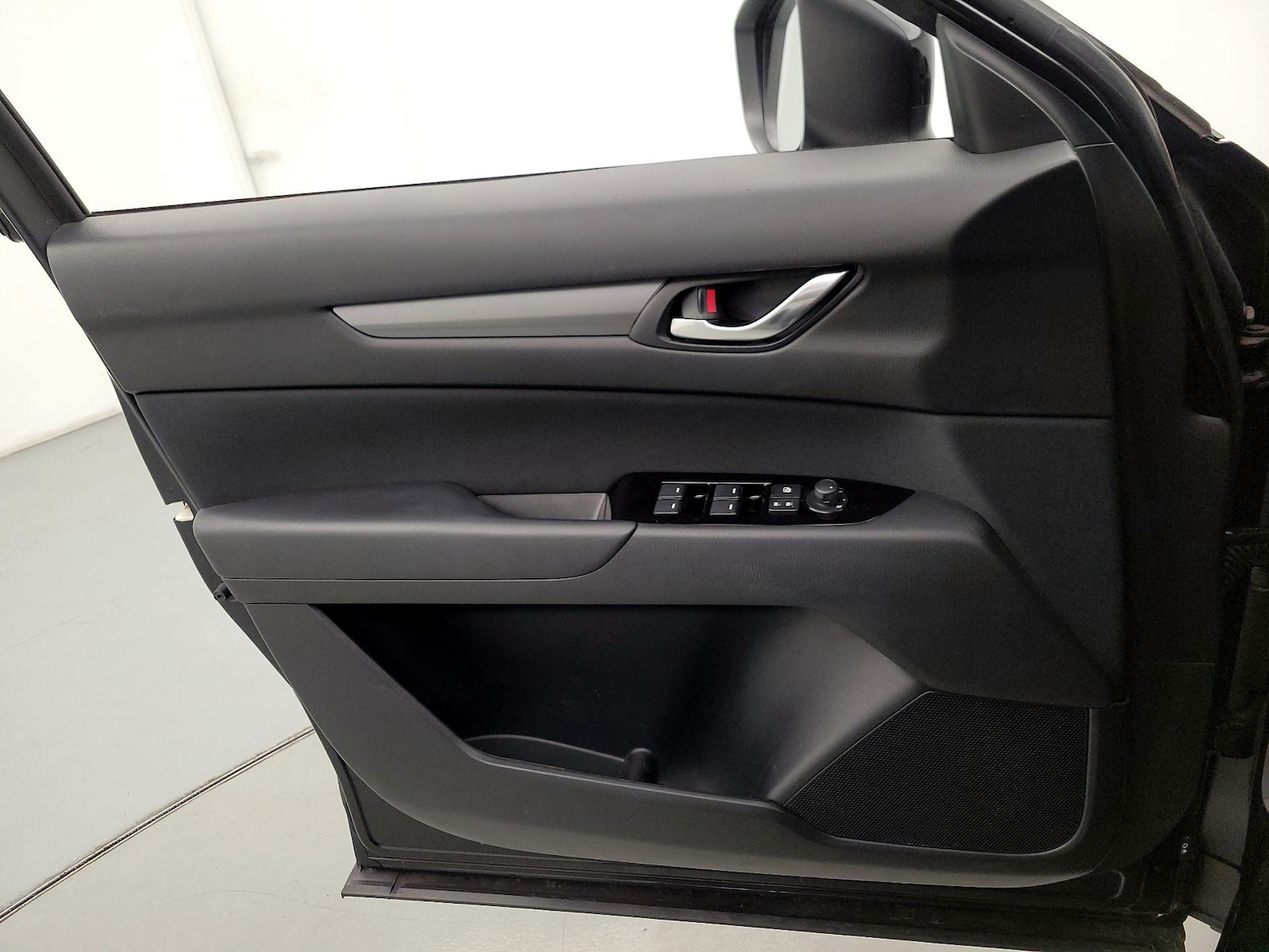2023 Mazda CX-5 S - Photo 13