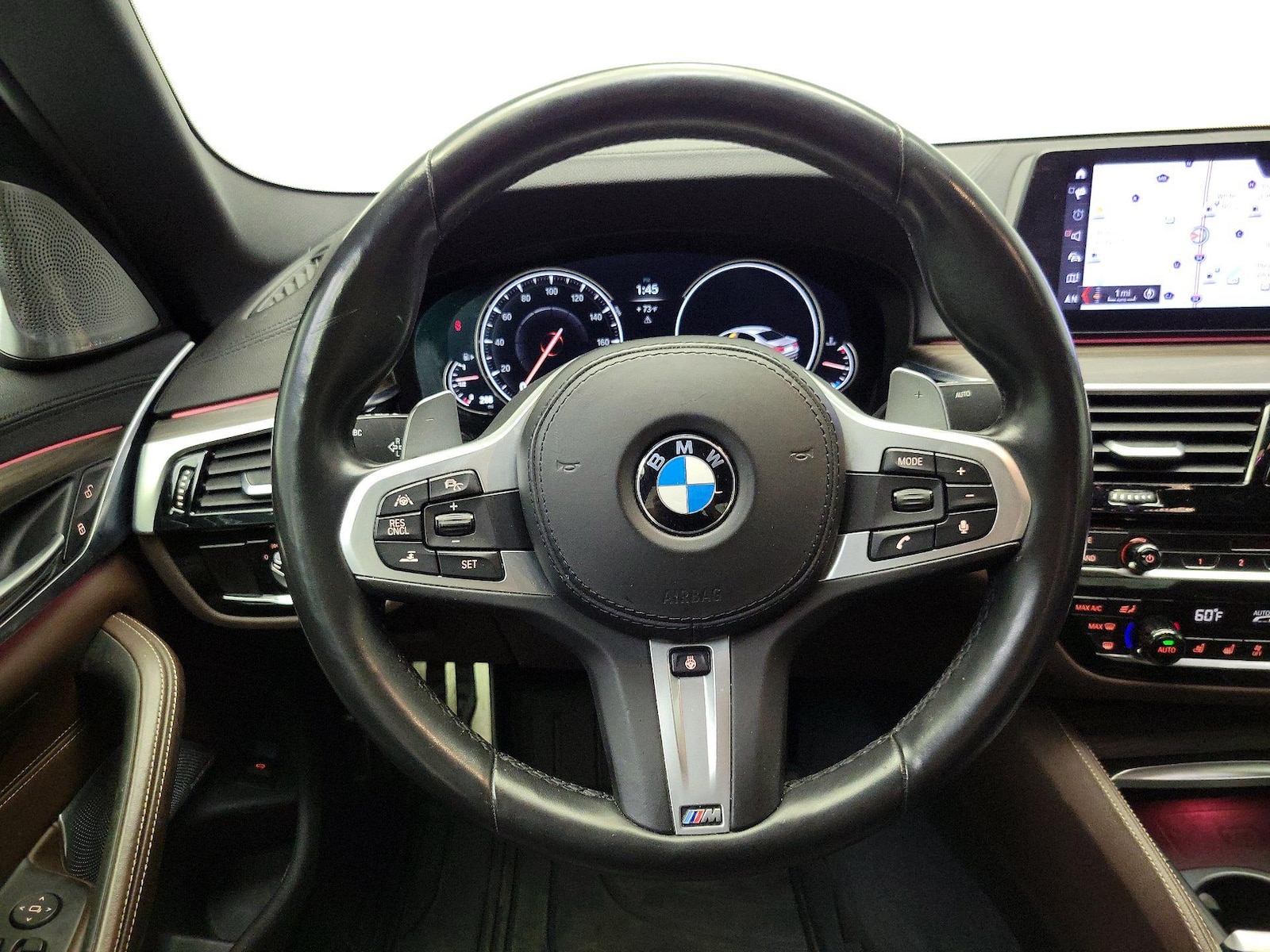 2018 BMW 5 Series M550i - Photo 11