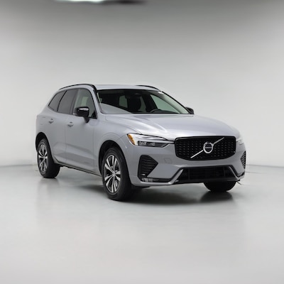 2024 Volvo XC60 B5 Core Dark Theme