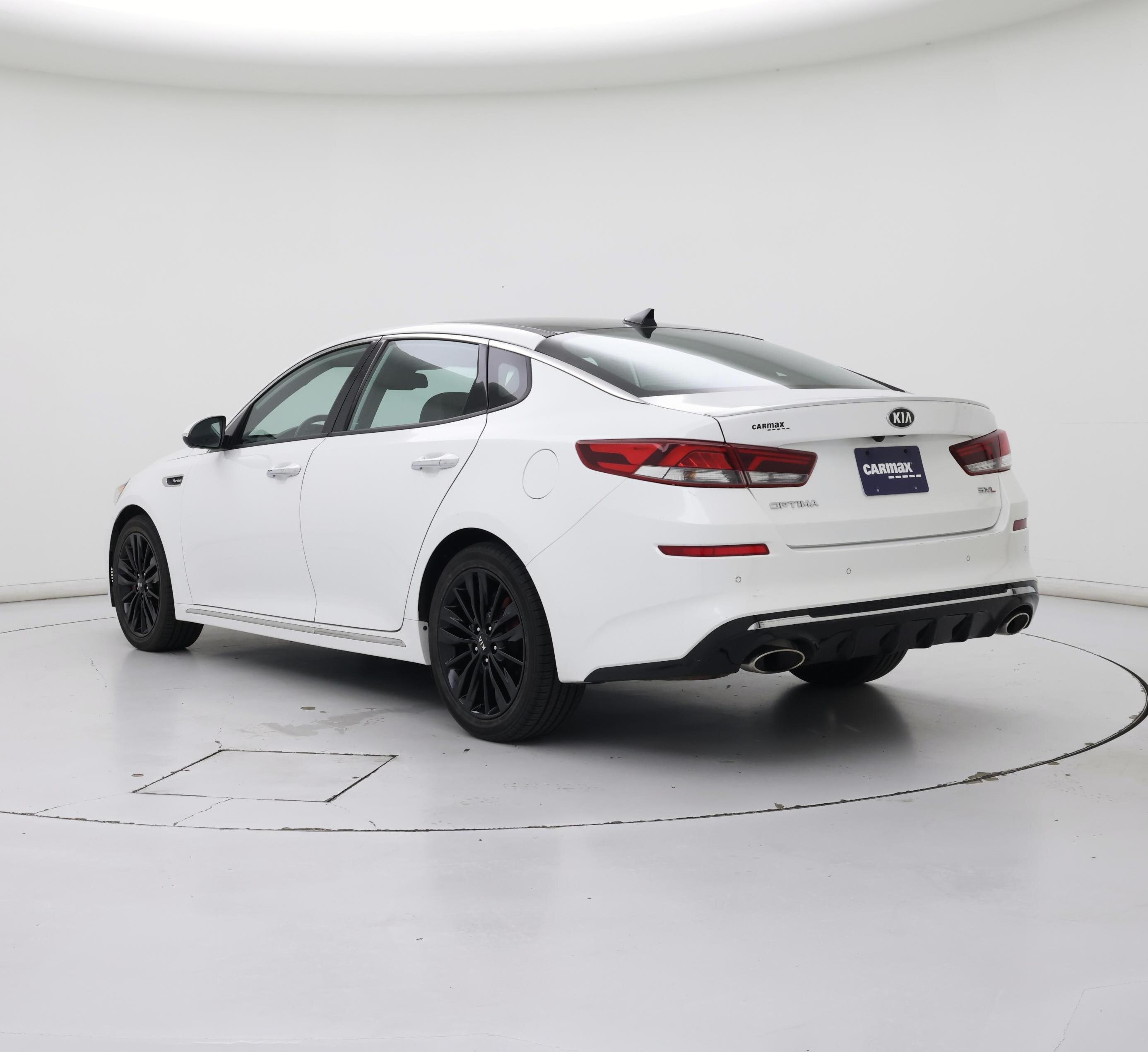 Thumbnail: 2019 Kia Optima - 2