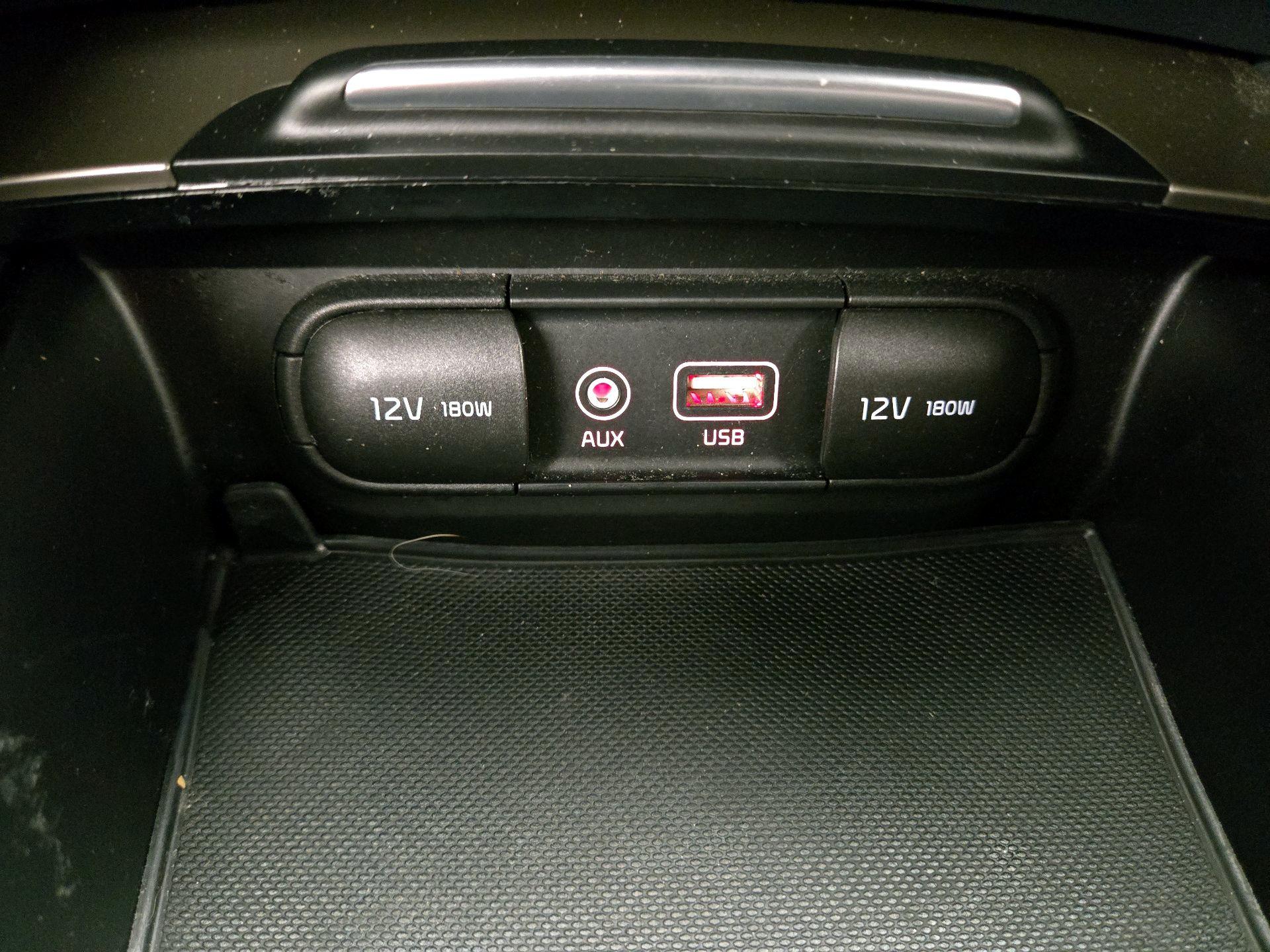 Thumbnail: 2019 Kia Optima - 19